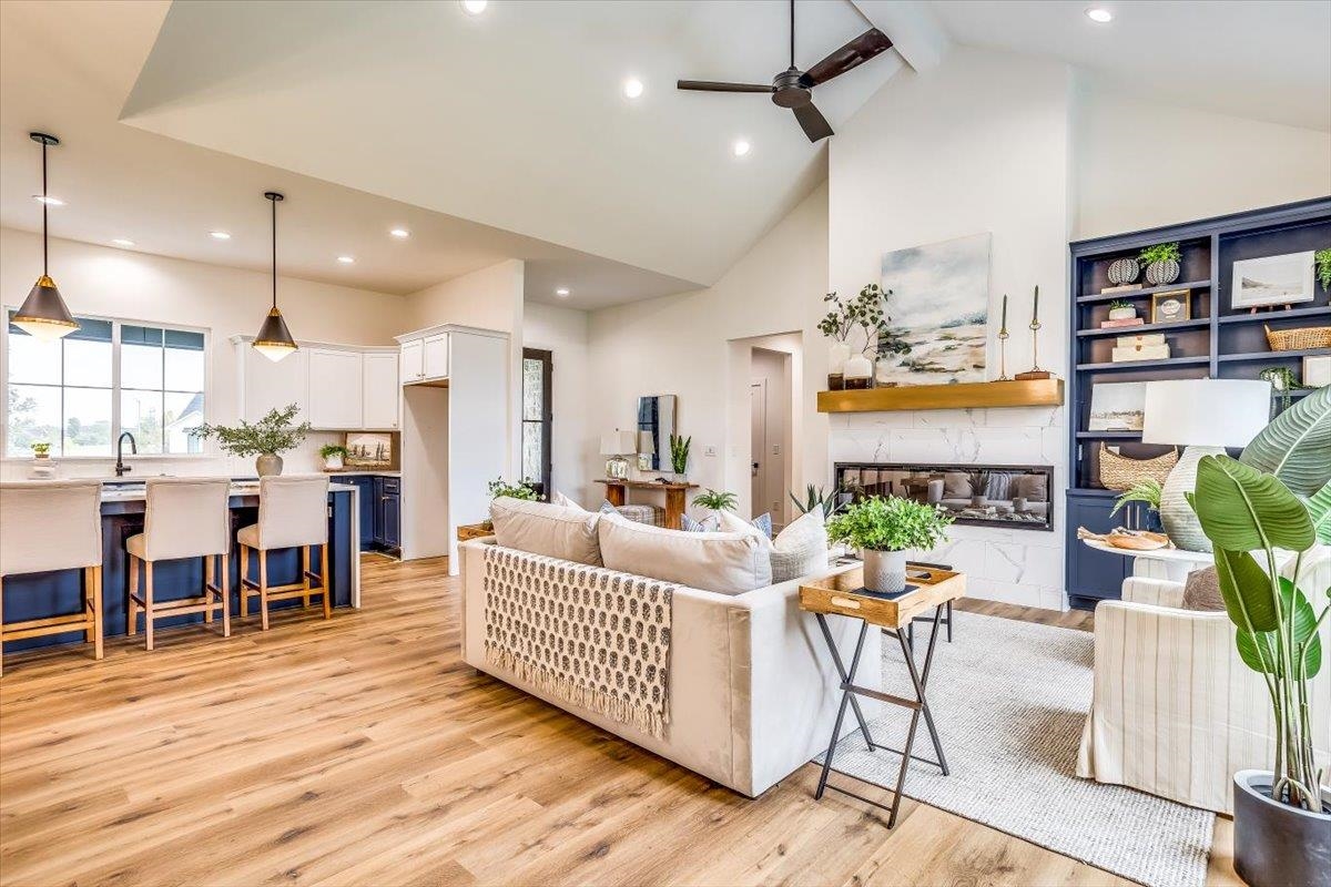 Derby, Kansas 67037, United States, 6 Bedrooms Bedrooms, ,3 BathroomsBathrooms,Residential,Pending,74676