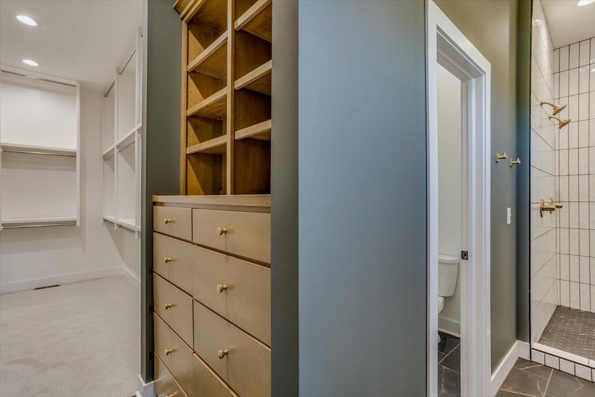 Derby, Kansas 67037, United States, 6 Bedrooms Bedrooms, ,3 BathroomsBathrooms,Residential,Pending,74676