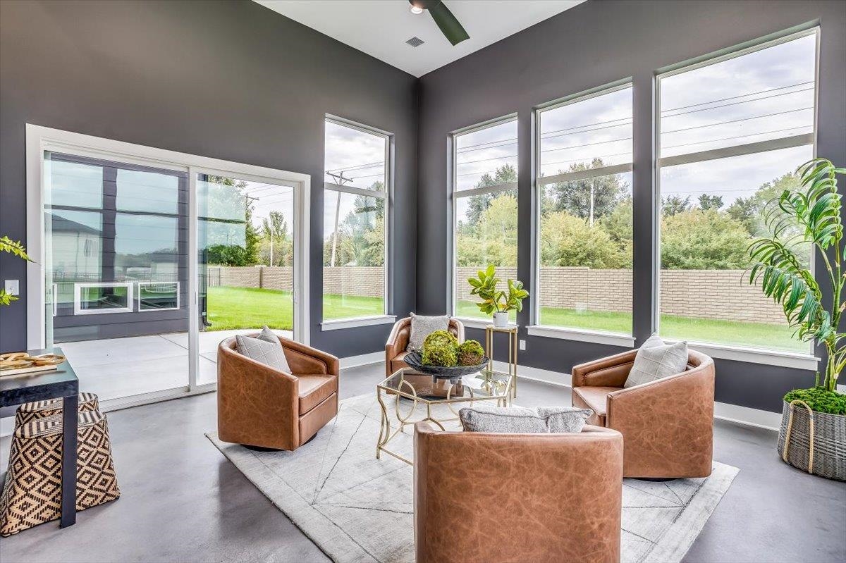 Derby, Kansas 67037, United States, 6 Bedrooms Bedrooms, ,3 BathroomsBathrooms,Residential,Pending,74676