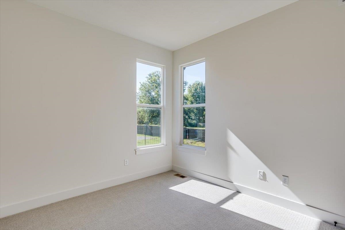 Derby, Kansas 67037, United States, 6 Bedrooms Bedrooms, ,3 BathroomsBathrooms,Residential,Pending,74676