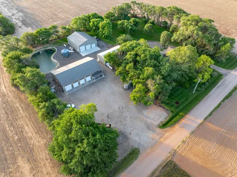 1810 S Kent Rd, Hutchinson, KS MLS: 652079