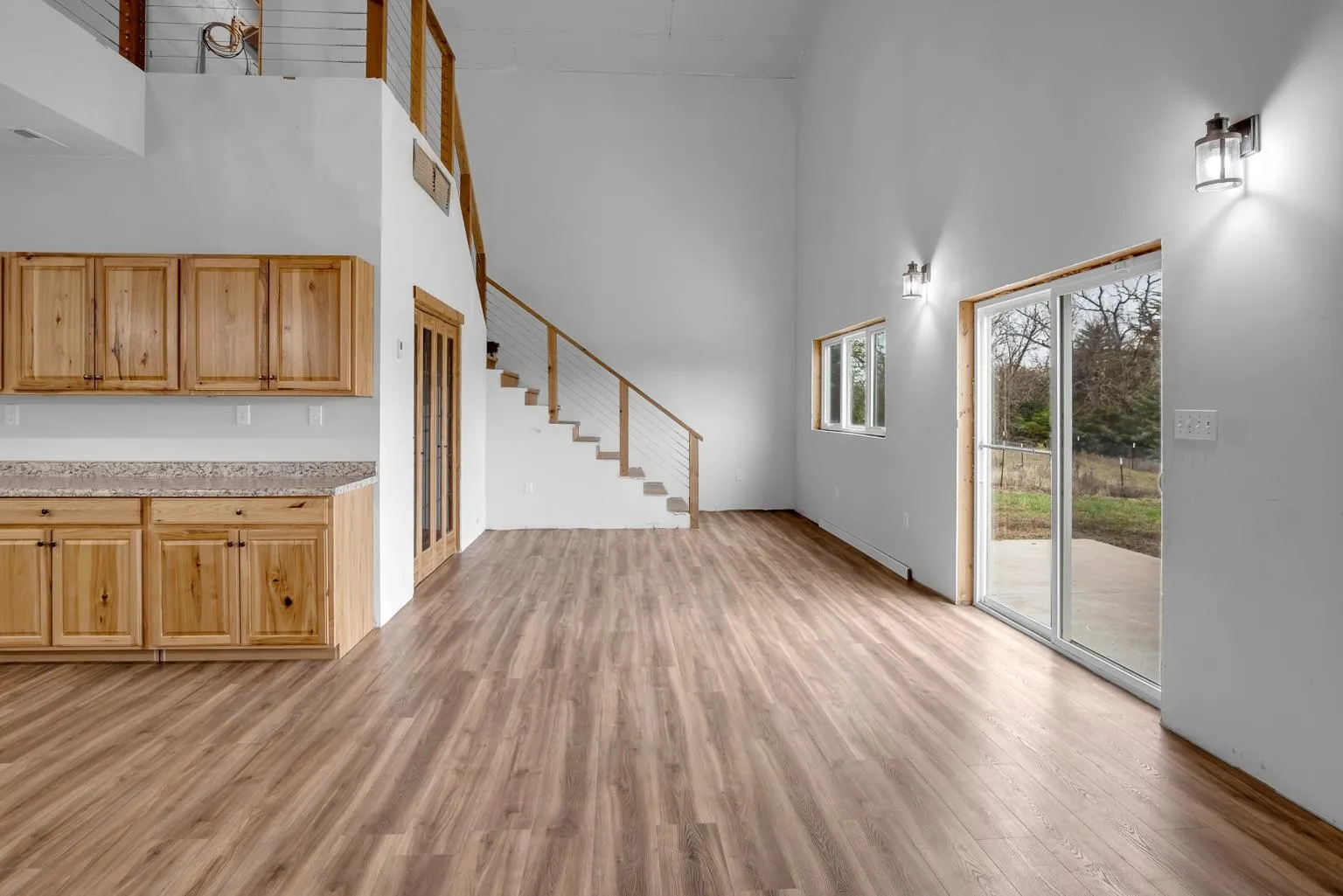 Newton, Kansas 67114, United States, 3 Bedrooms Bedrooms, ,2 BathroomsBathrooms,Residential,Pending,31832