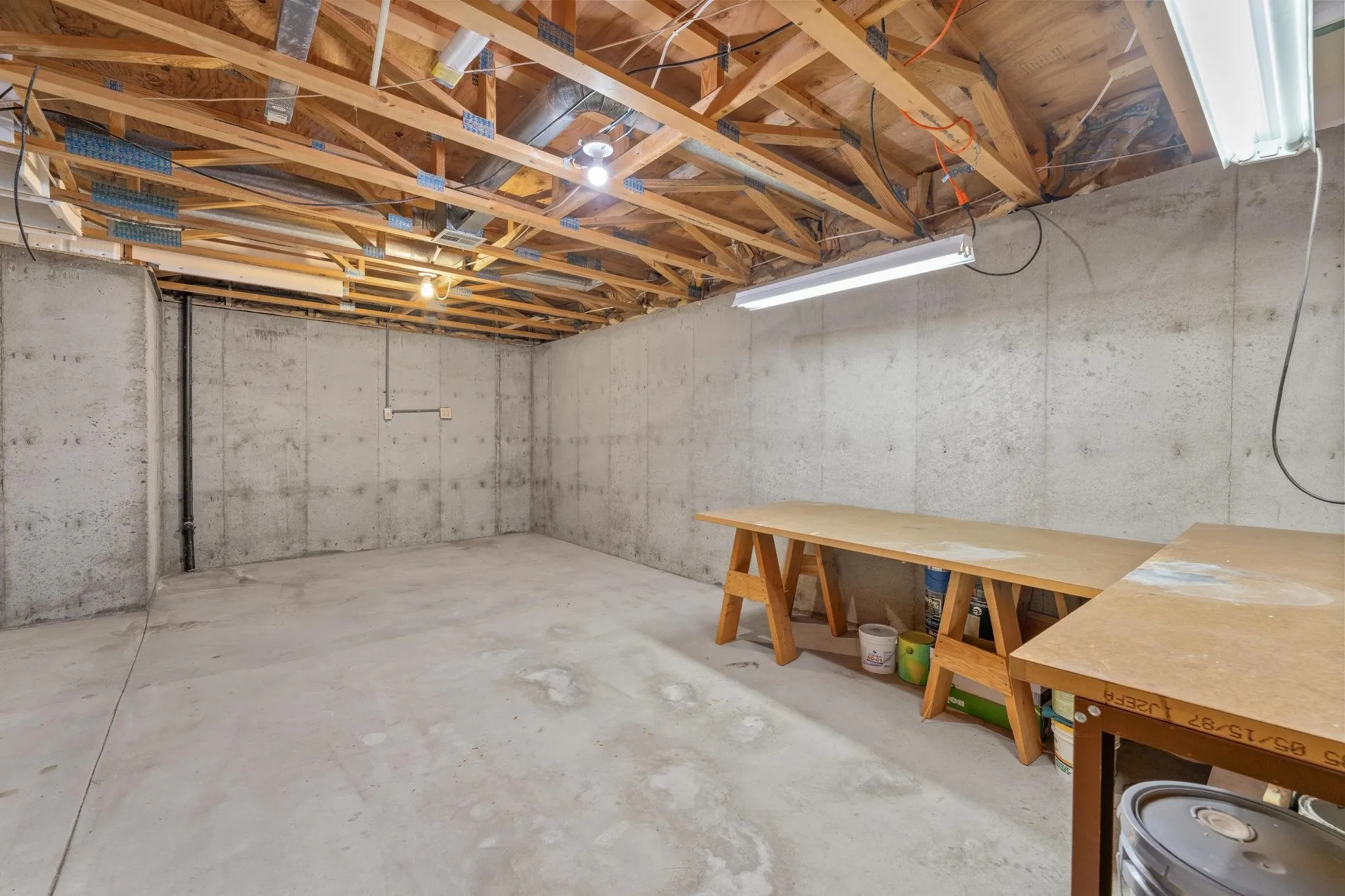 Wichita, Kansas 67215, United States, 3 Bedrooms Bedrooms, ,2 BathroomsBathrooms,Residential,Pending,205367