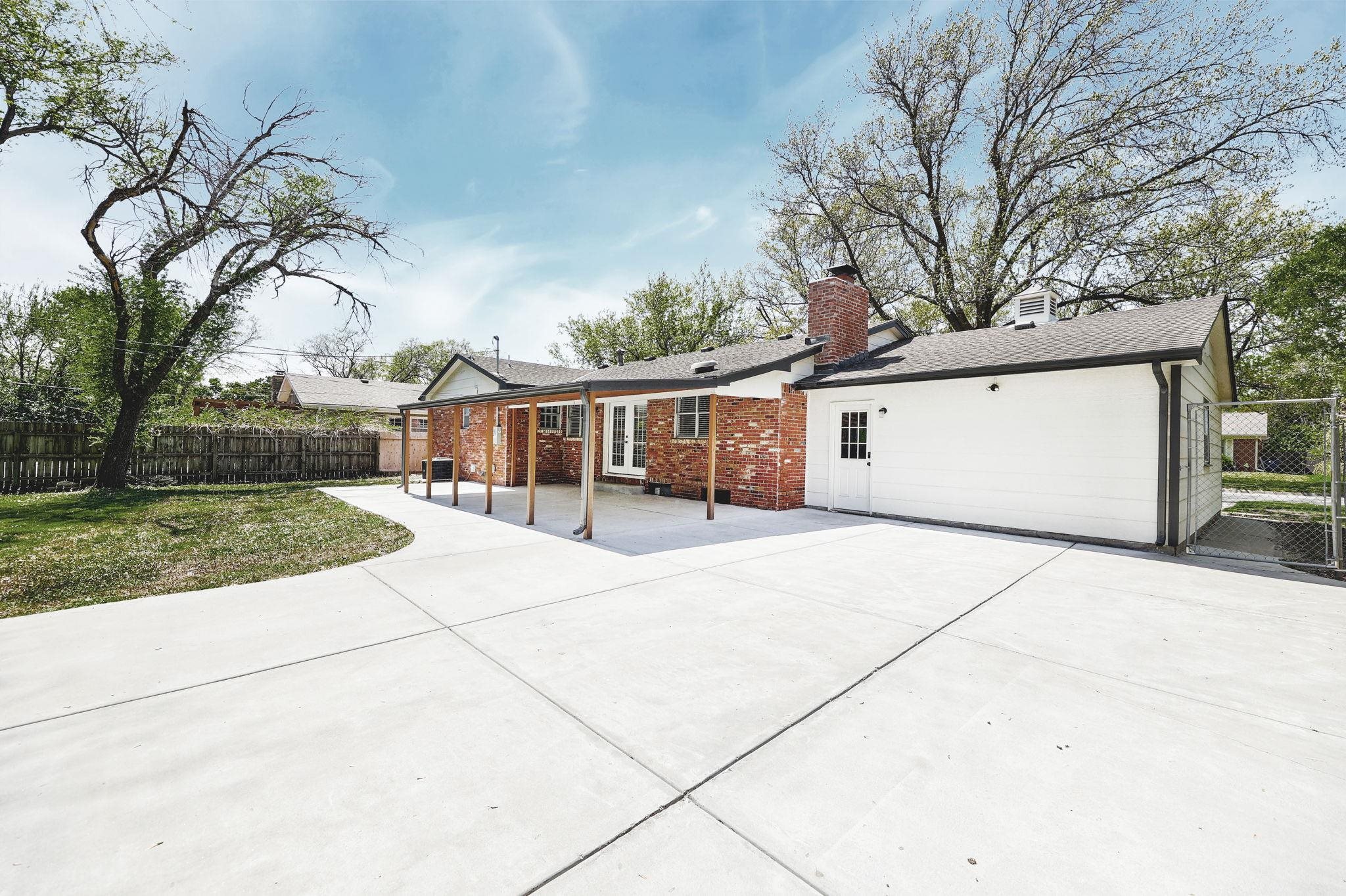 334 N Colonial Pl, Wichita, Kansas image 26
