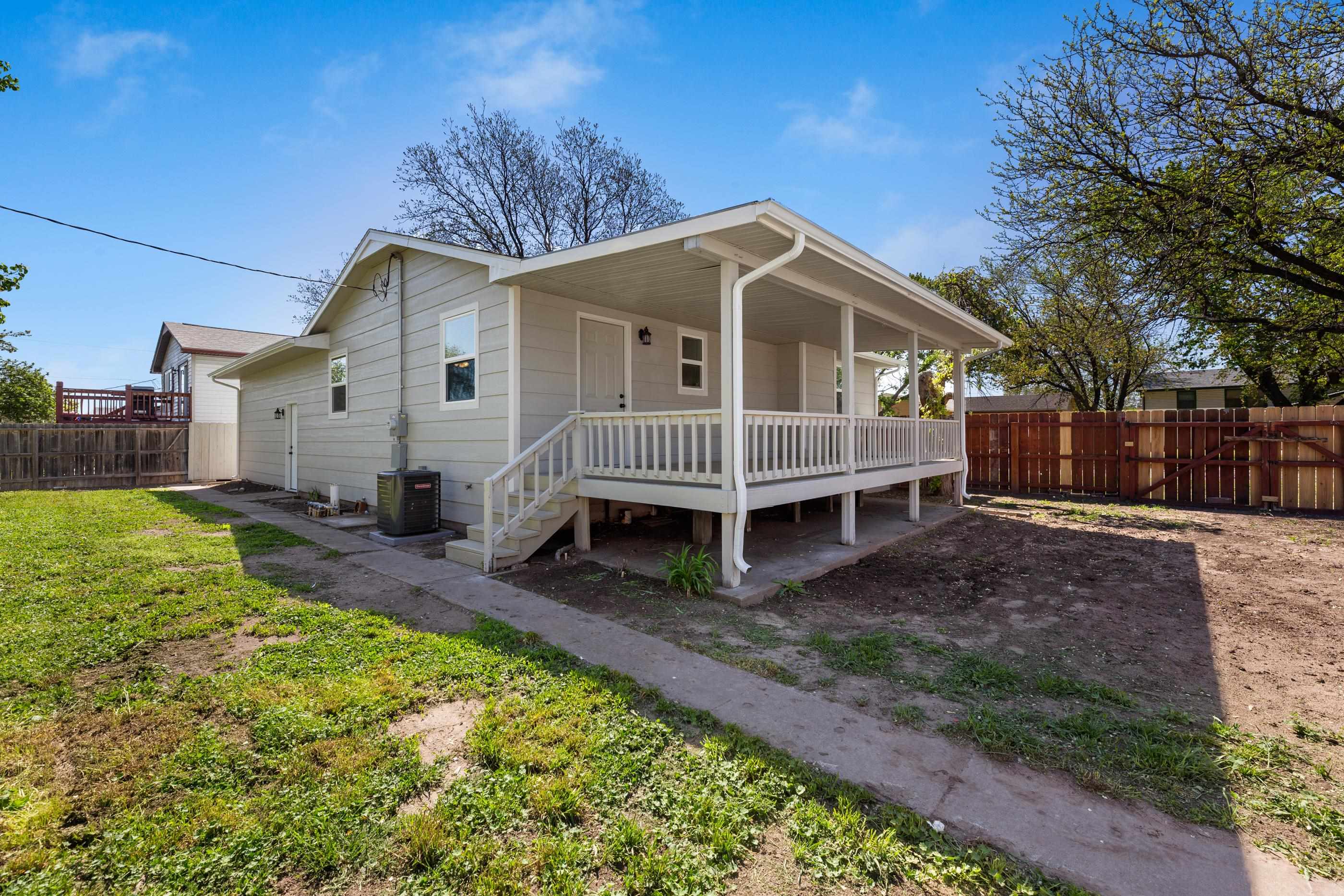 2714 W Anita Ave, Wichita, Kansas image 2