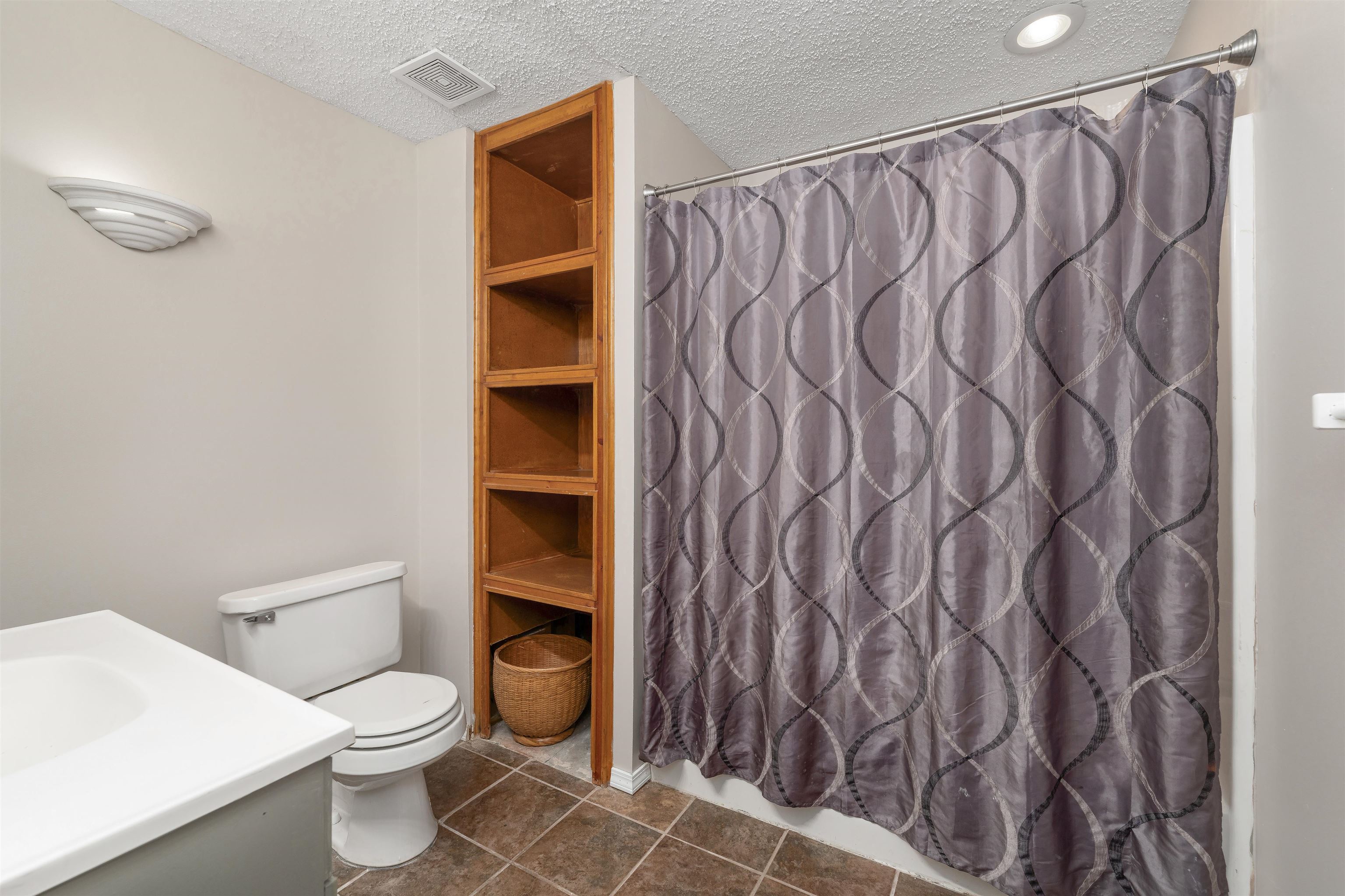 1406 E Meadow Ridge Ct, Derby, Kansas image 29