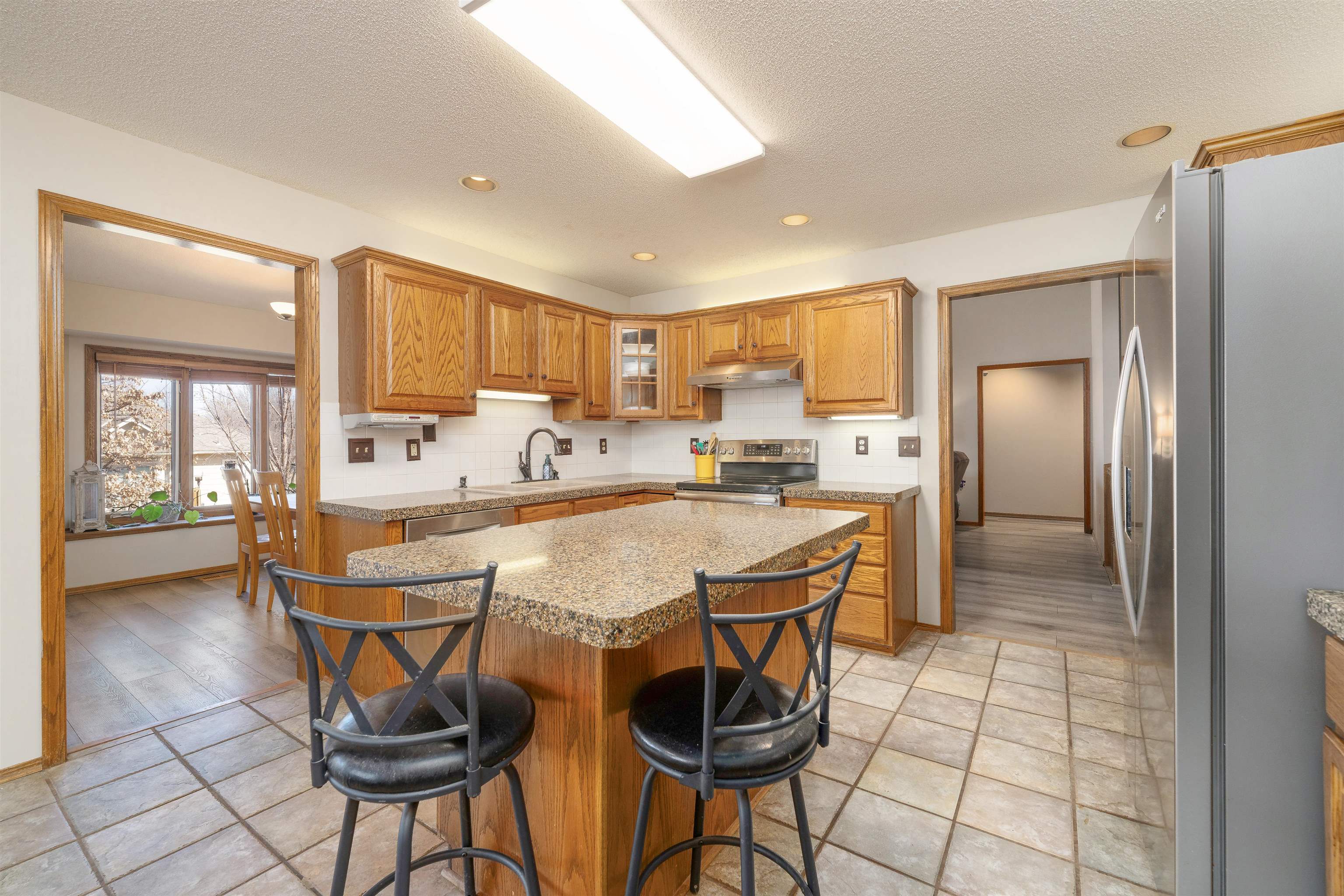 1406 E Meadow Ridge Ct, Derby, Kansas image 11