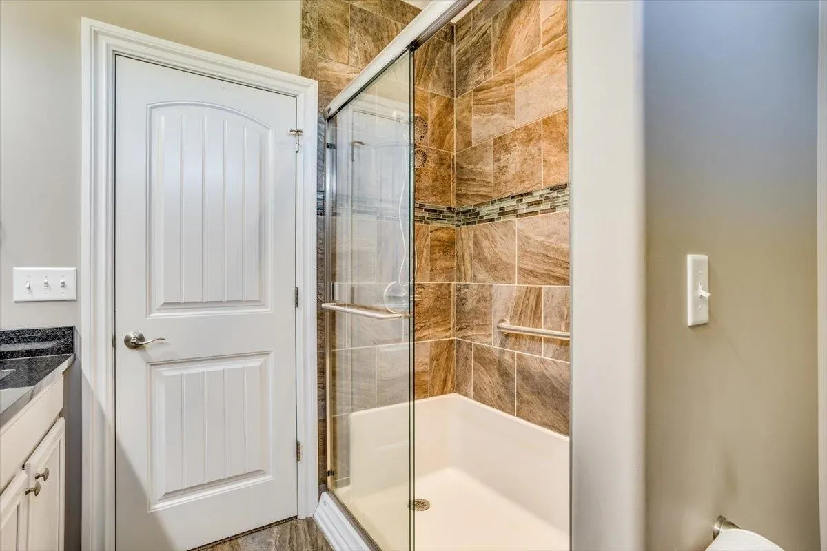 Derby, Kansas 67037, United States, 2 Bedrooms Bedrooms, ,2 BathroomsBathrooms,Residential,Pending,38401