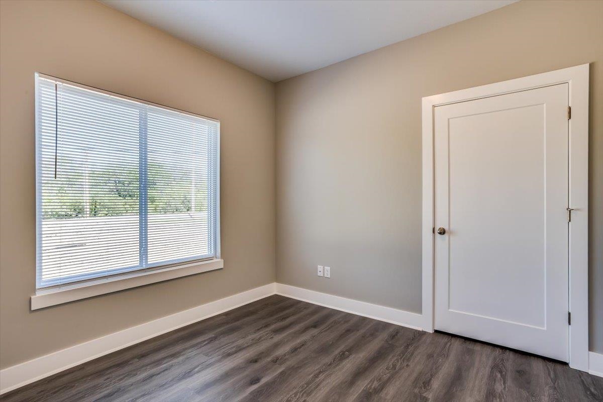 3333 E Thunder Street, Wichita, Virginia image 20