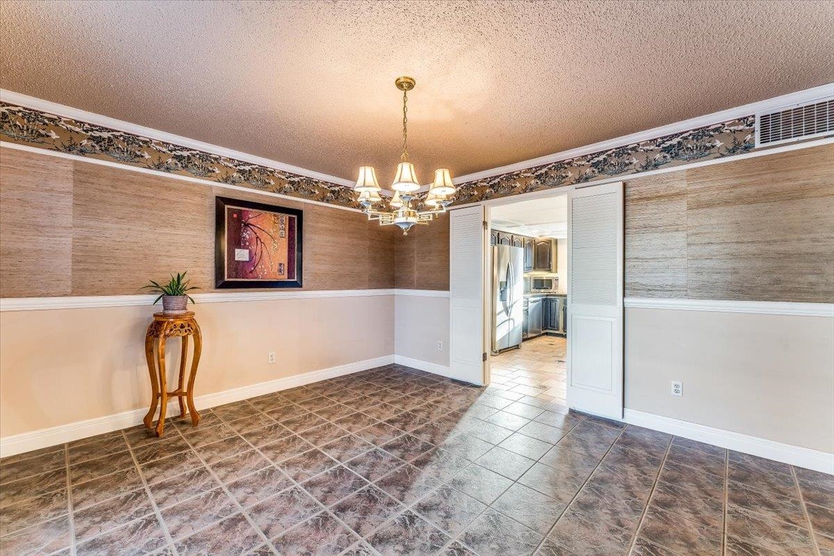 Derby, Kansas 67037, United States, 4 Bedrooms Bedrooms, ,5 BathroomsBathrooms,Residential,Pending,65774