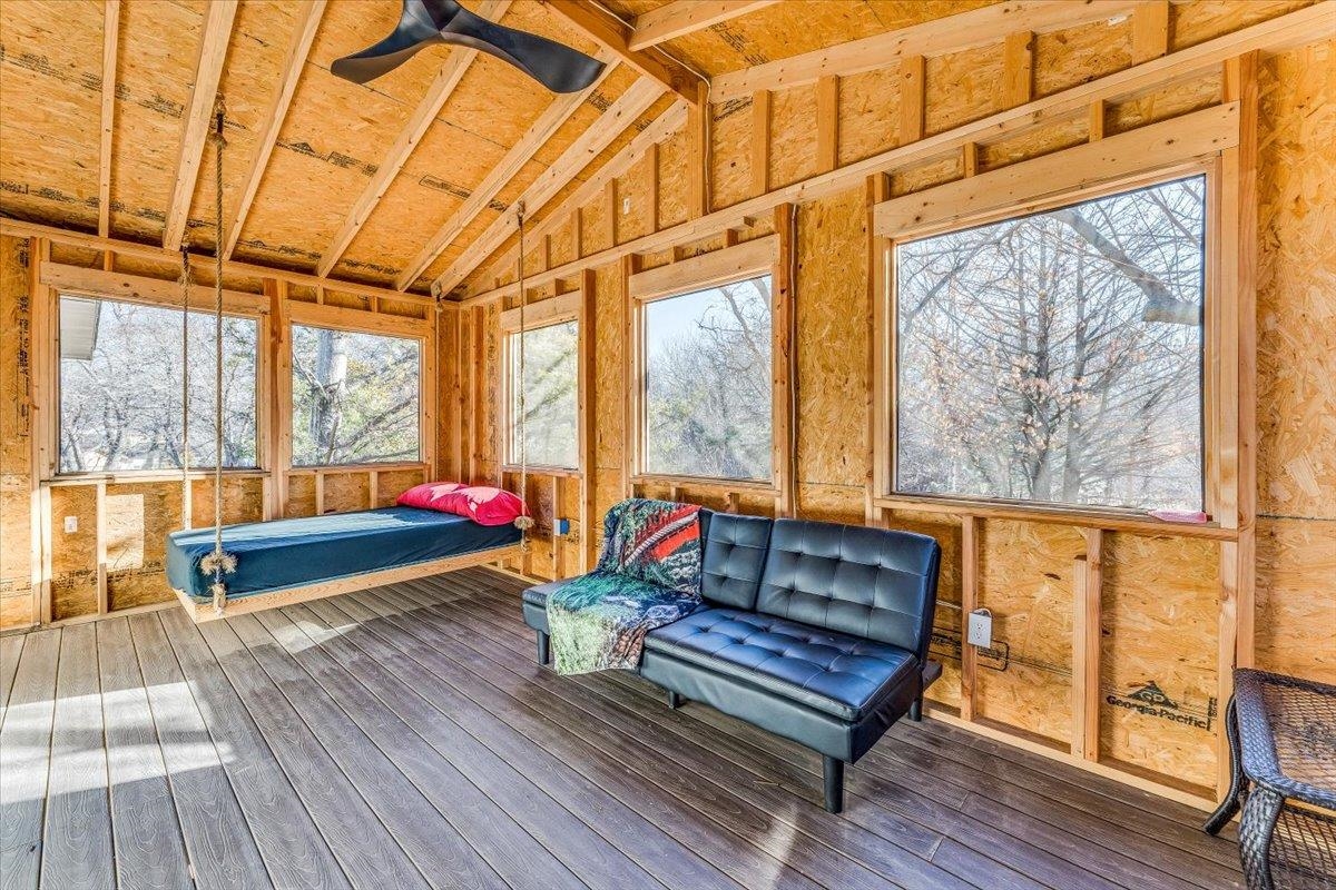 Derby, Kansas 67037, United States, 4 Bedrooms Bedrooms, ,5 BathroomsBathrooms,Residential,Pending,65774