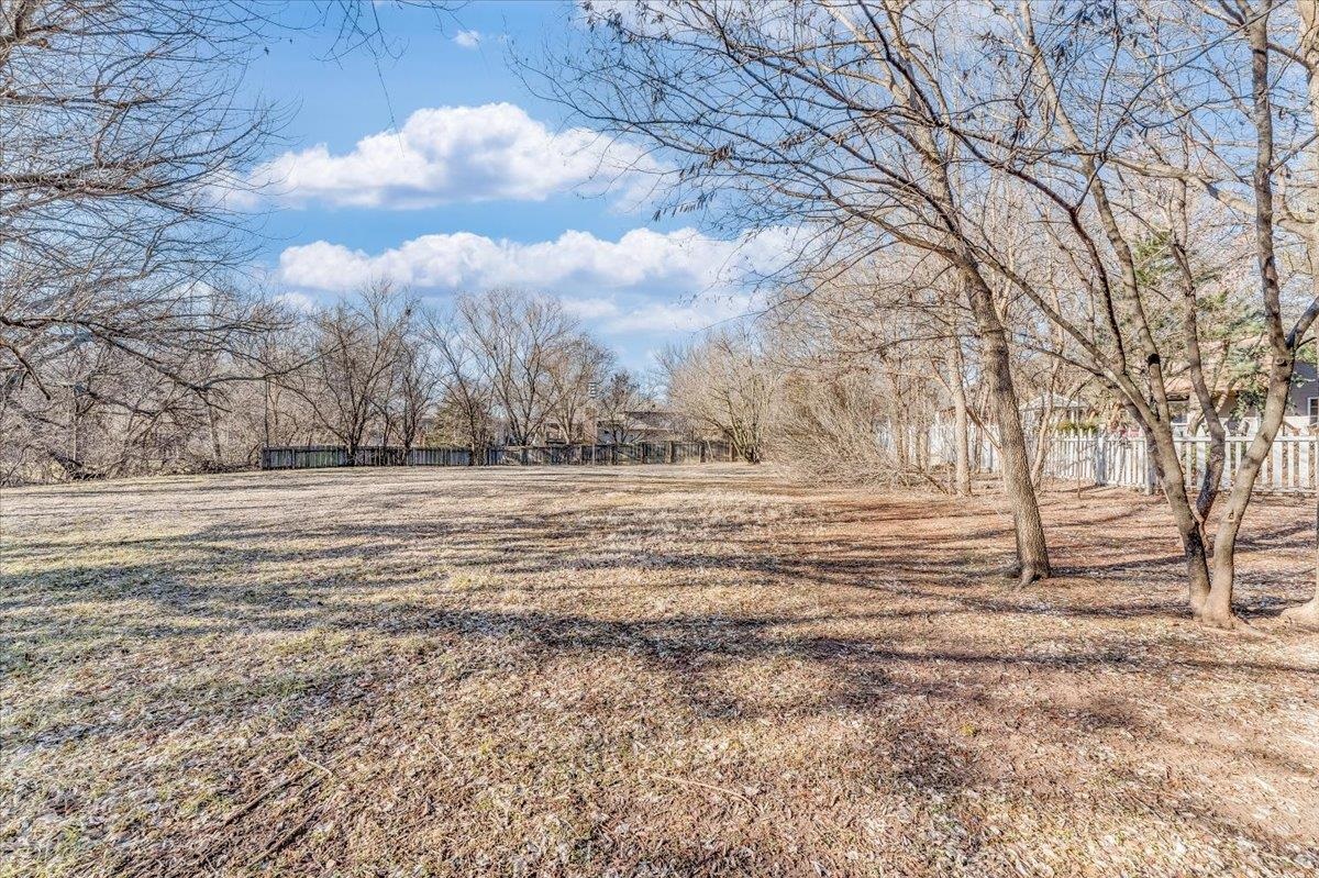 Derby, Kansas 67037, United States, 4 Bedrooms Bedrooms, ,5 BathroomsBathrooms,Residential,Pending,65774