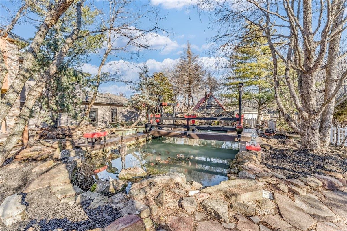 Derby, Kansas 67037, United States, 4 Bedrooms Bedrooms, ,5 BathroomsBathrooms,Residential,Pending,65774