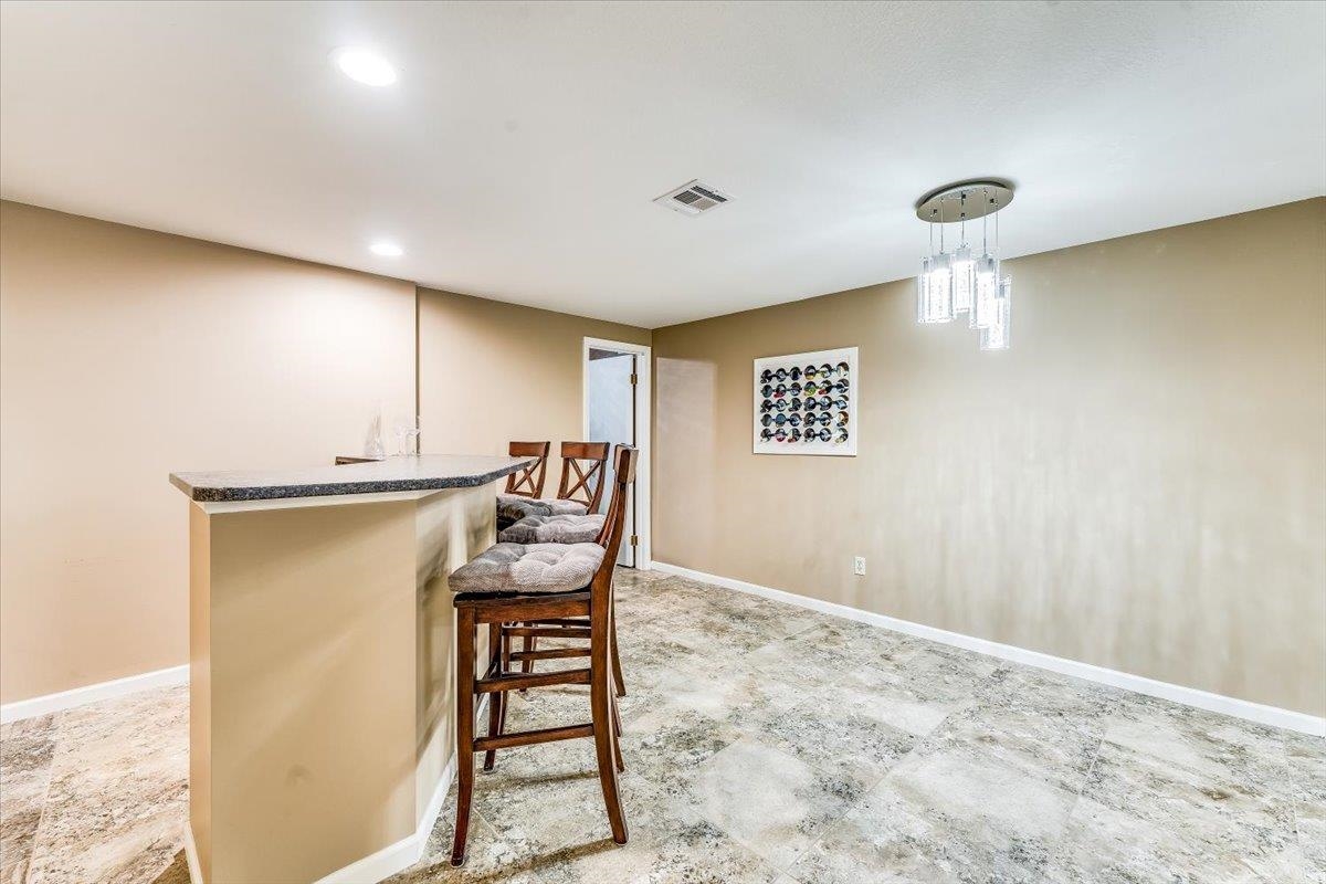 Derby, Kansas 67037, United States, 4 Bedrooms Bedrooms, ,5 BathroomsBathrooms,Residential,Pending,65774