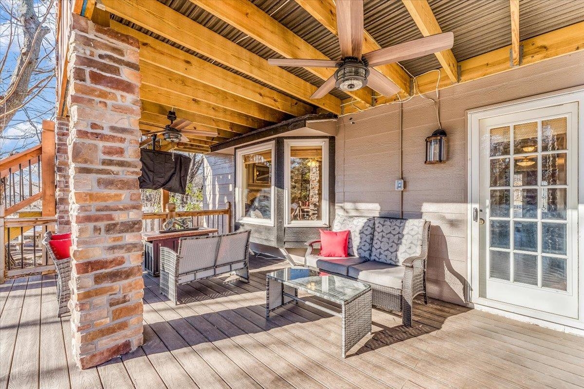 Derby, Kansas 67037, United States, 4 Bedrooms Bedrooms, ,5 BathroomsBathrooms,Residential,Pending,65774