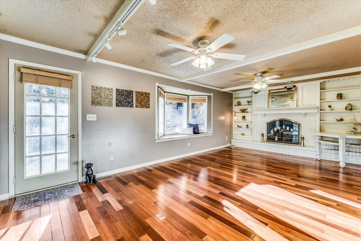 Derby, Kansas 67037, United States, 4 Bedrooms Bedrooms, ,5 BathroomsBathrooms,Residential,Pending,65774