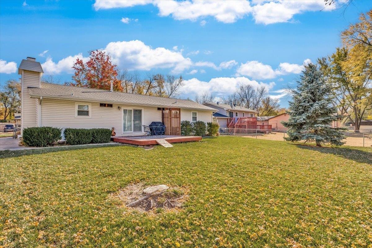 Derby, Kansas 67037, United States, 3 Bedrooms Bedrooms, ,3 BathroomsBathrooms,Residential,Pending,68690