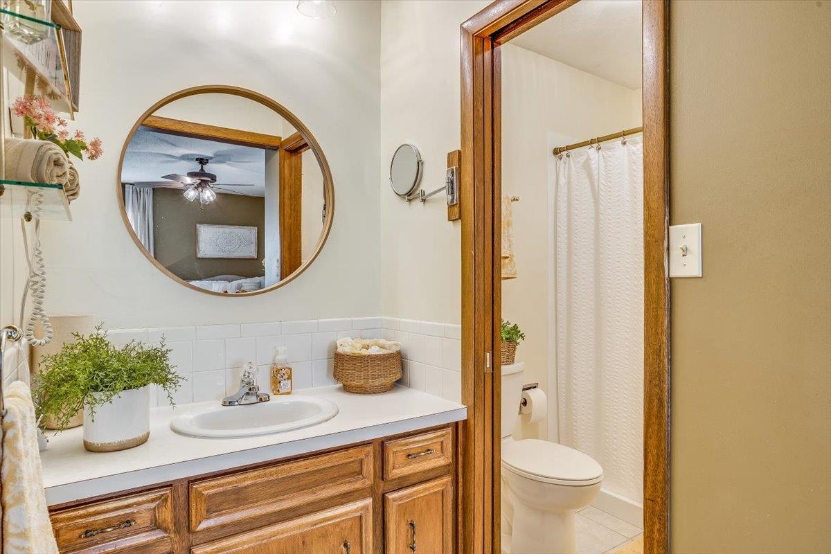 Derby, Kansas 67037, United States, 3 Bedrooms Bedrooms, ,3 BathroomsBathrooms,Residential,Pending,68690