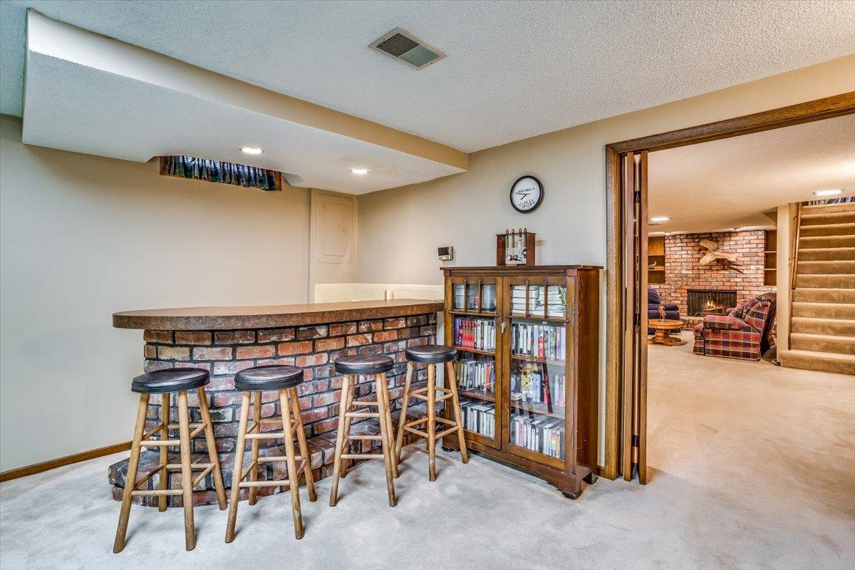 Derby, Kansas 67037, United States, 3 Bedrooms Bedrooms, ,3 BathroomsBathrooms,Residential,Pending,68690