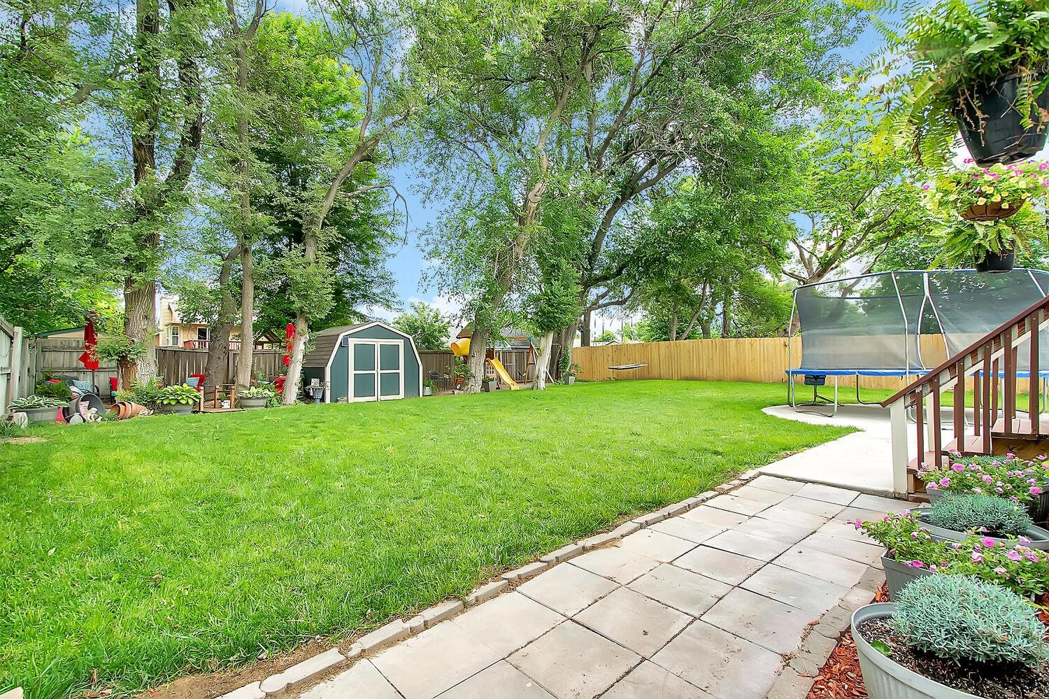 1320 E Lonna St, Haysville, Kansas image 32