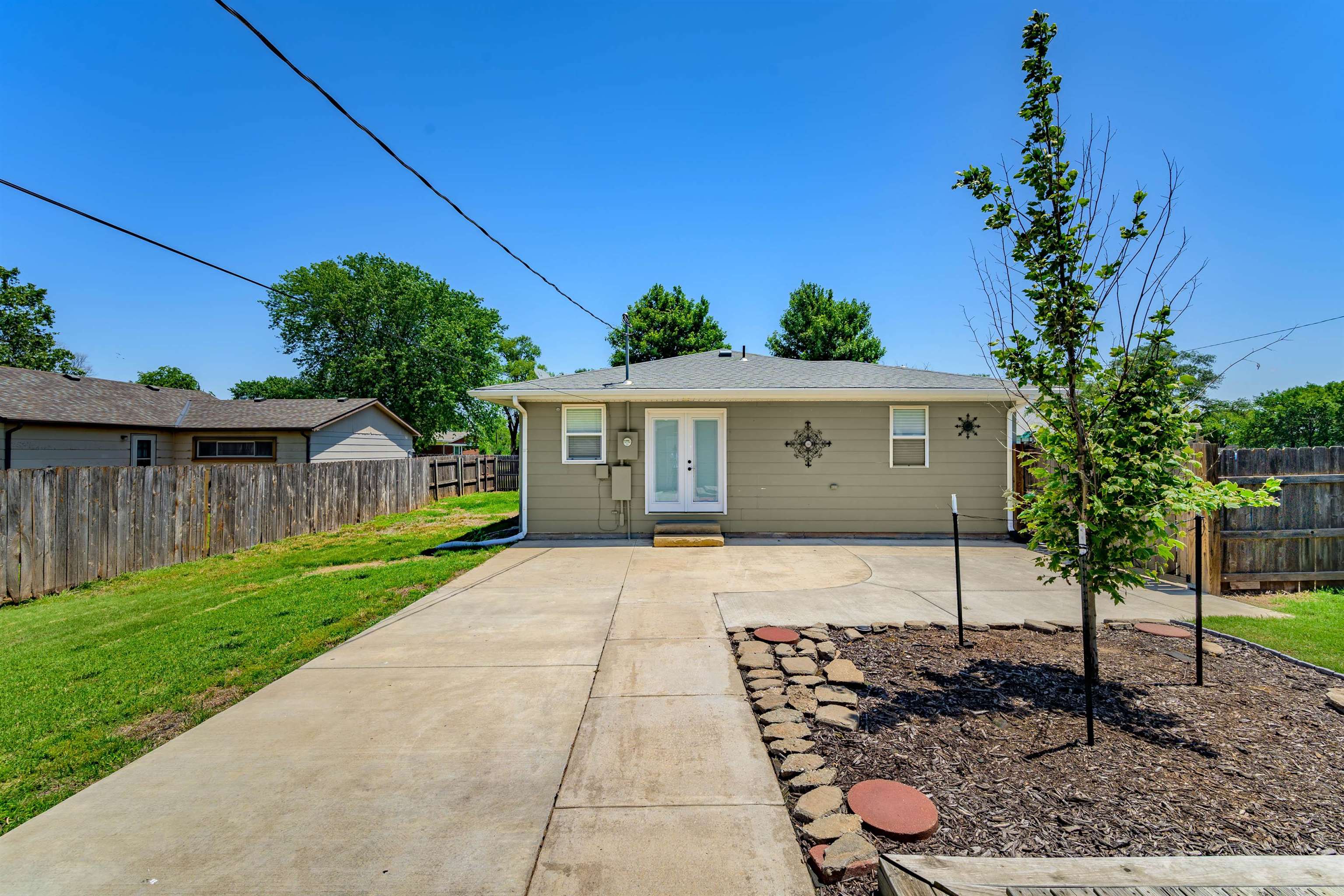428 E 1st Ave, Cheney, Kansas image 27