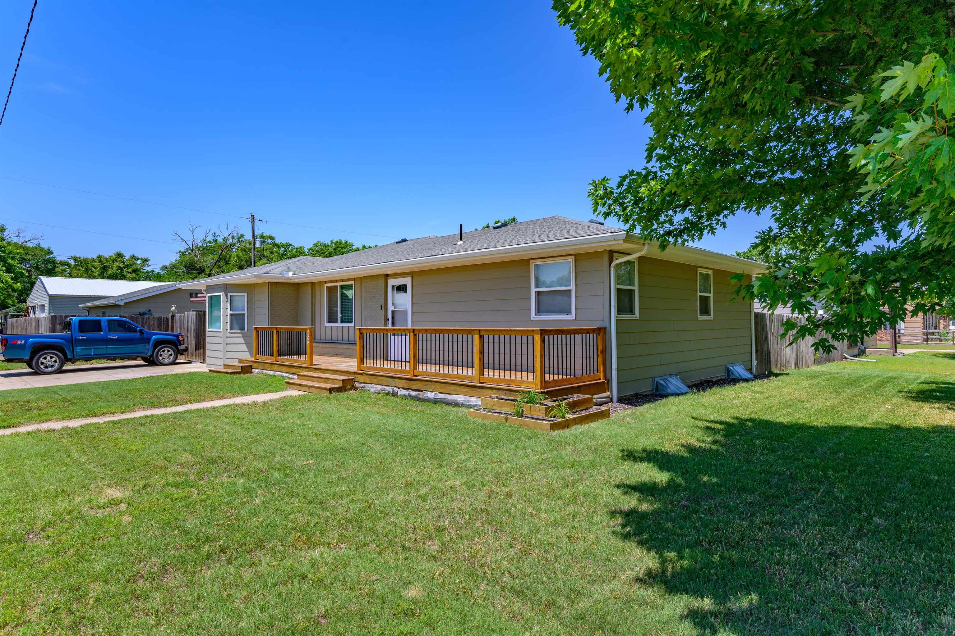 428 E 1st Ave, Cheney, Kansas image 32