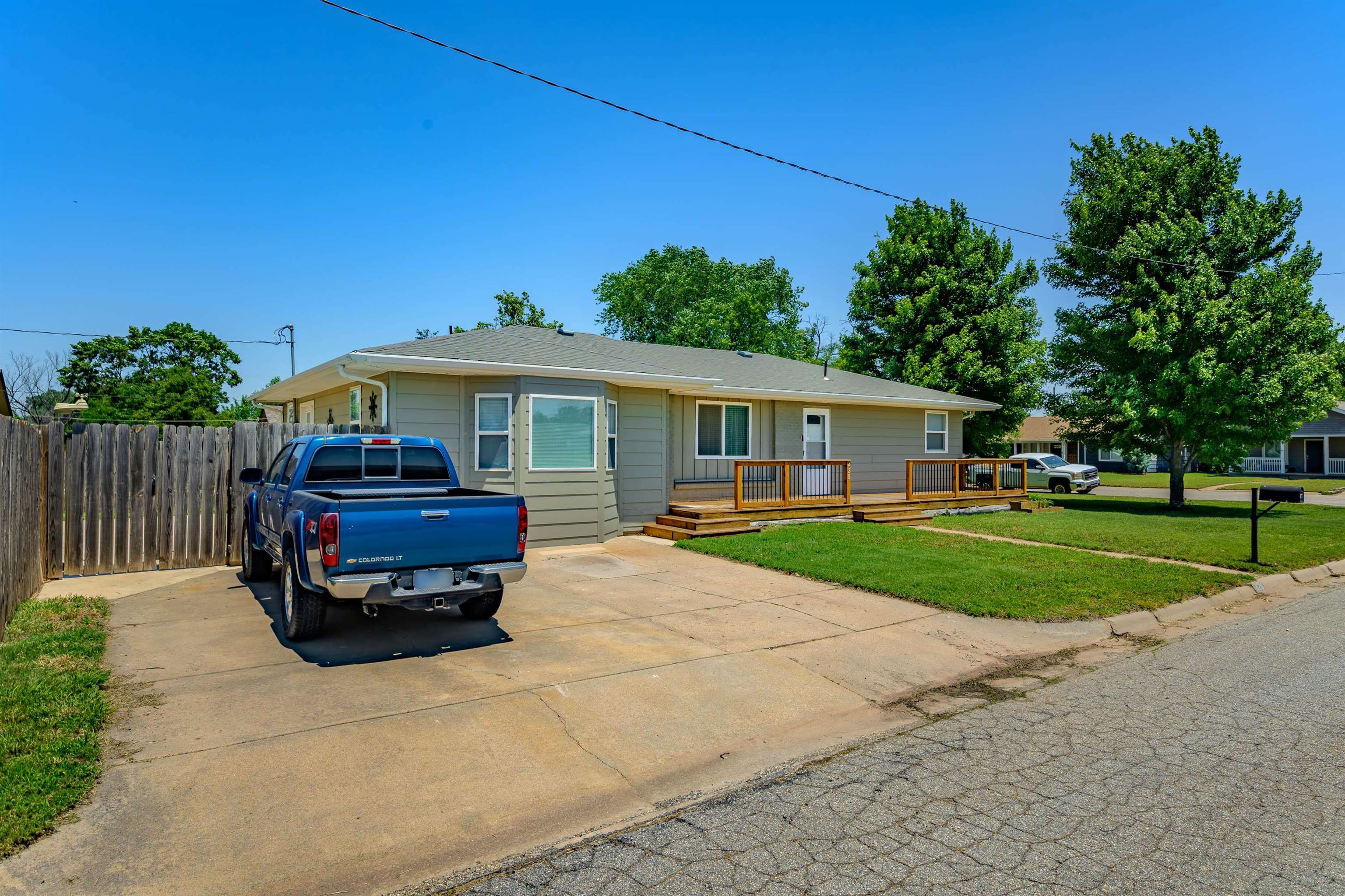 428 E 1st Ave, Cheney, Kansas image 31