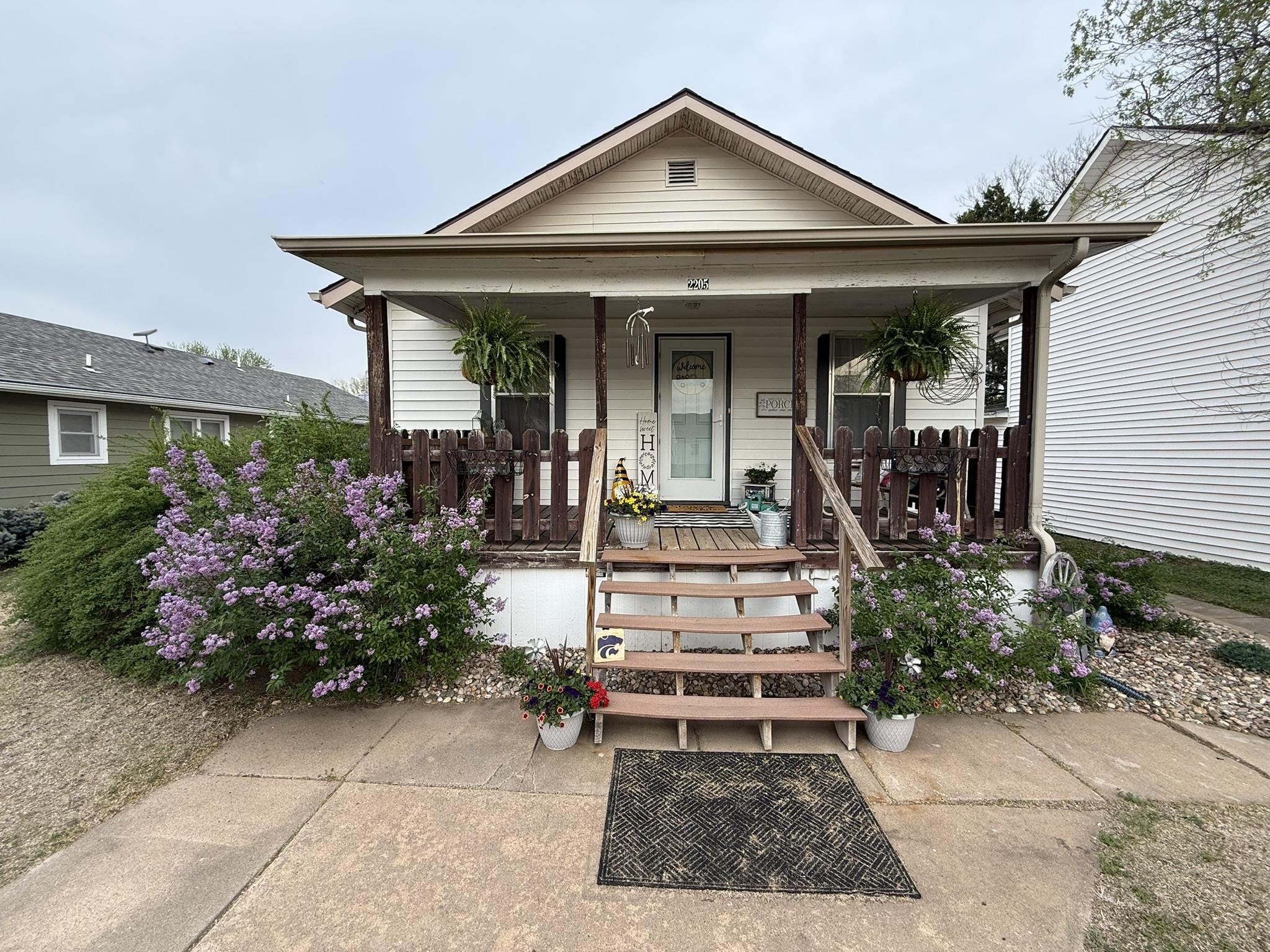 2205 Avenue F, Wilson, Kansas image 2