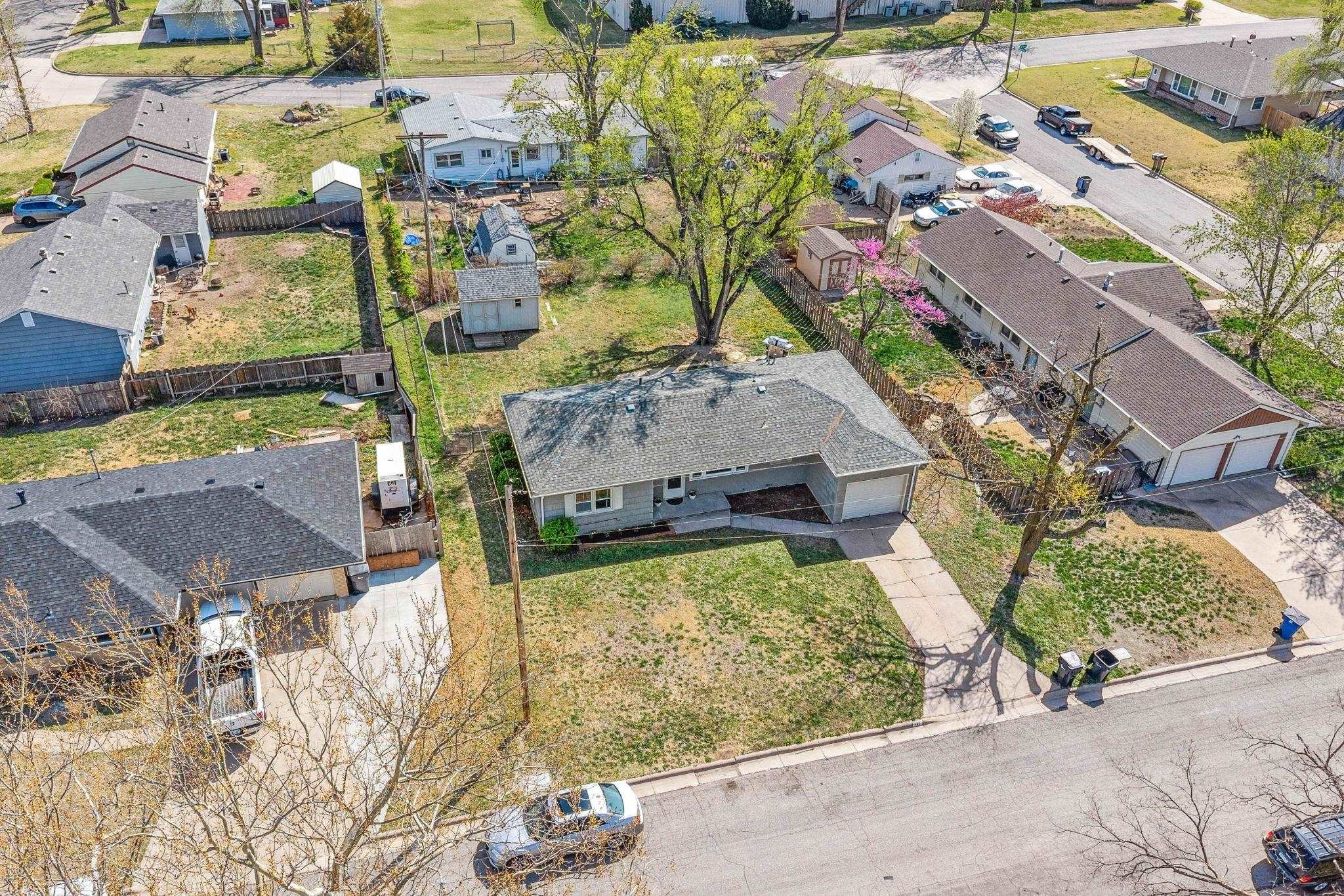 123 Hemlock Ln, Newton, Kansas image 5