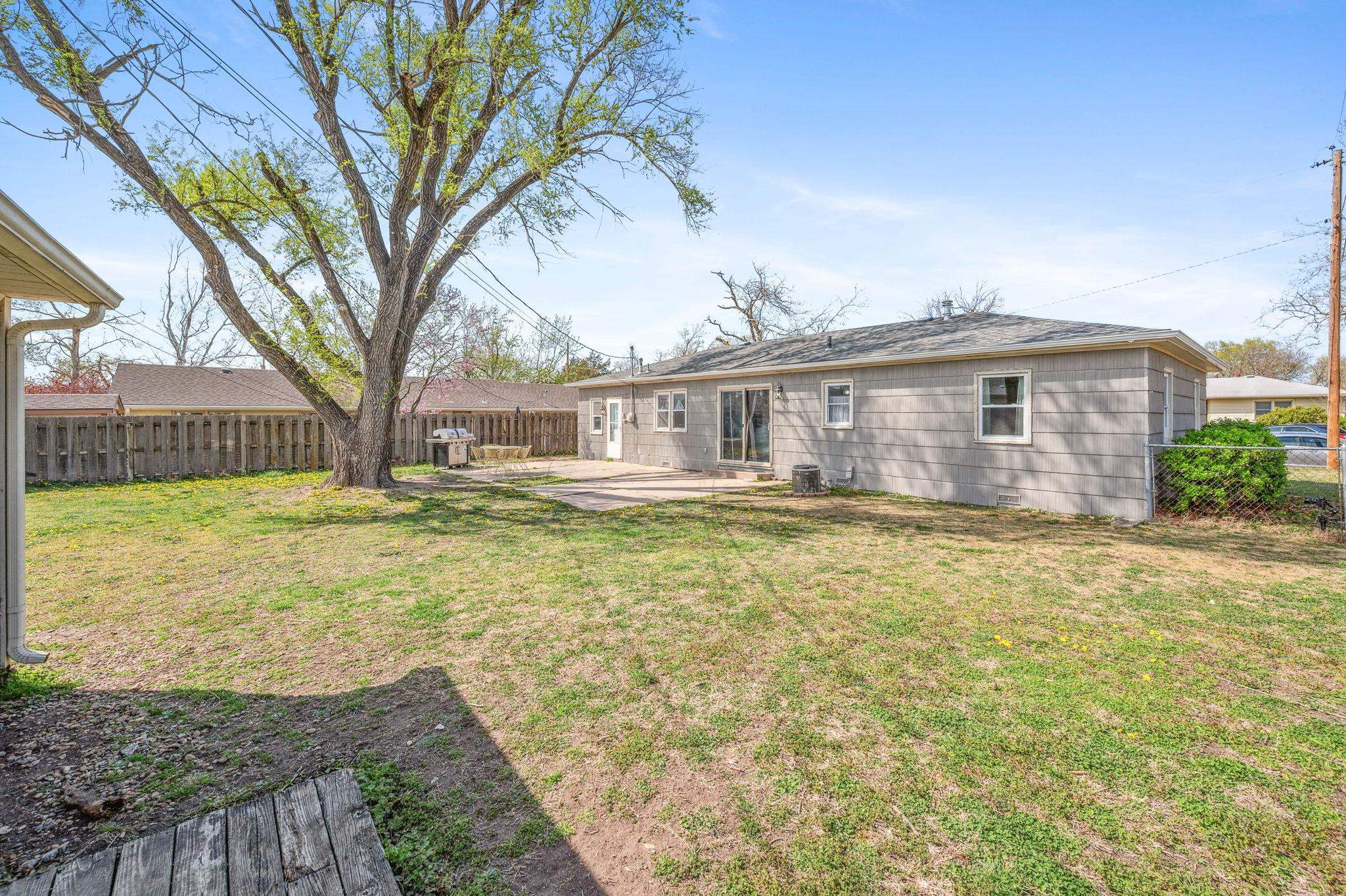 123 Hemlock Ln, Newton, Kansas image 25
