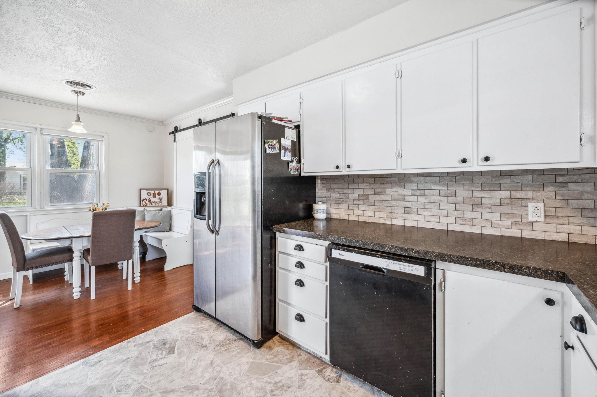 123 Hemlock Ln, Newton, Kansas image 10