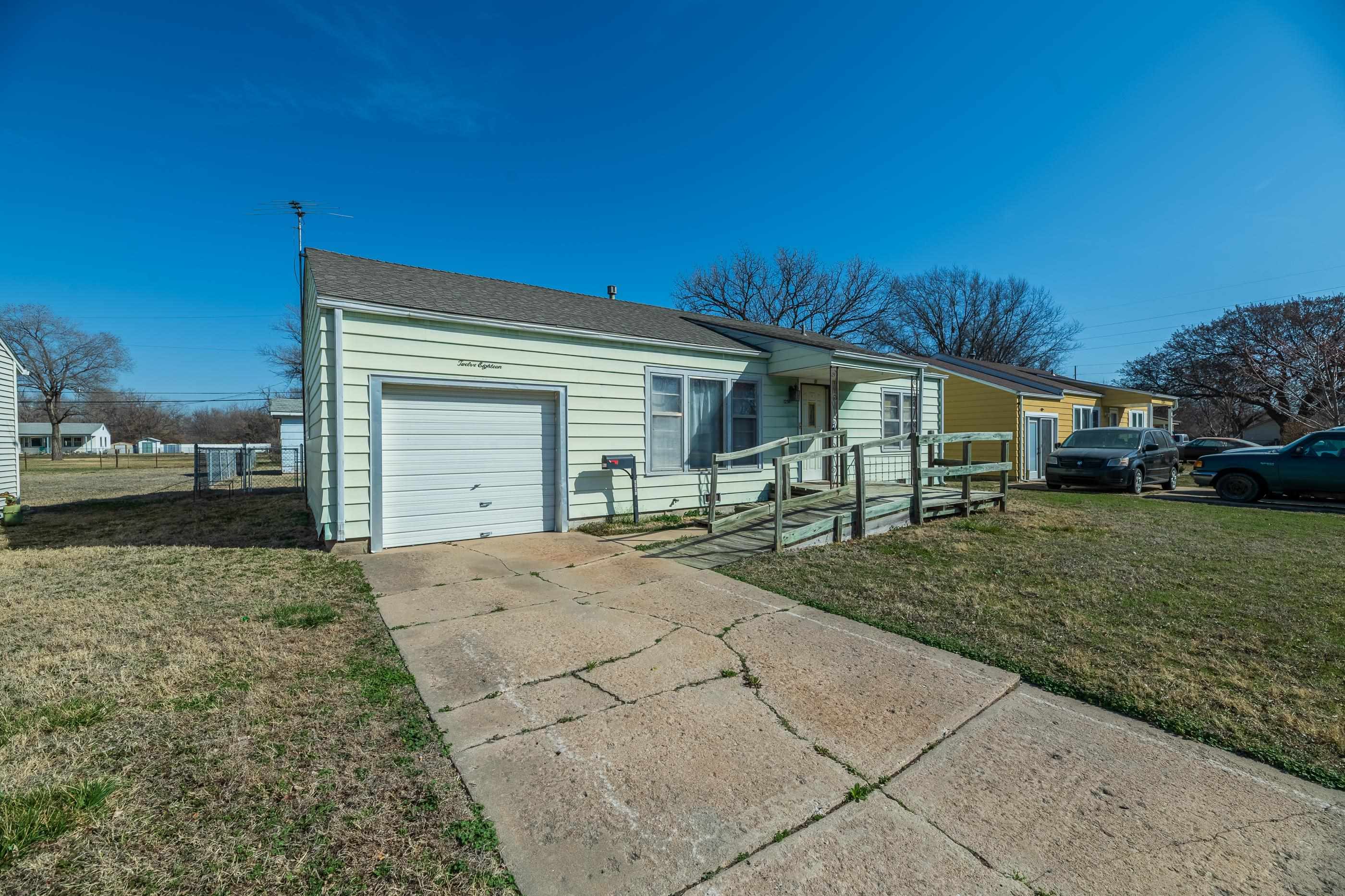 1218 W Calvert St, Wichita, Kansas image 2