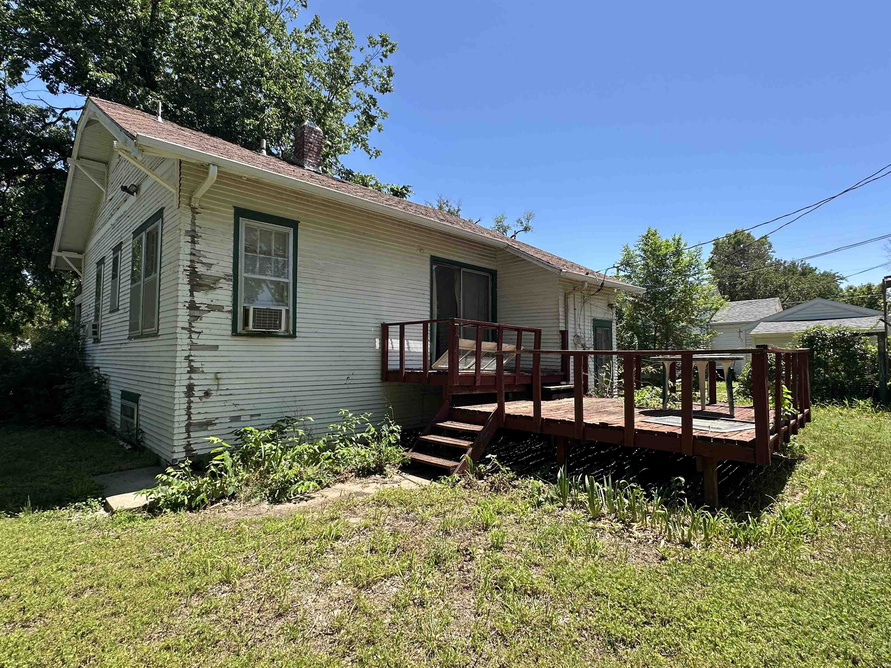 444 Baker St, Salina, Kansas image 2