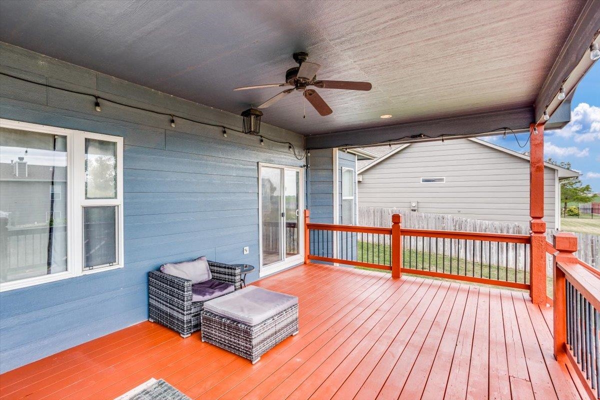 Goddard, Kansas 67052, United States, 5 Bedrooms Bedrooms, ,3 BathroomsBathrooms,Residential,Pending,51907