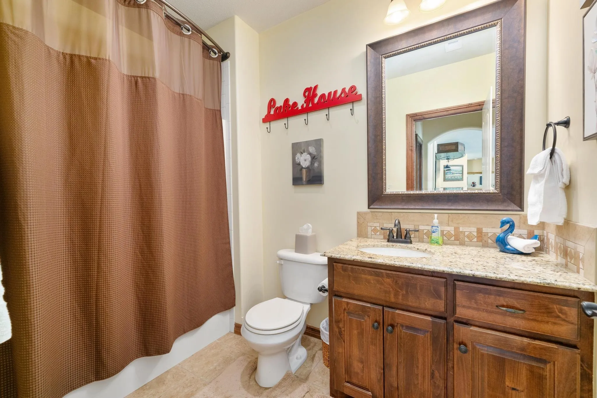 Wichita, Kansas 67204, United States, 4 Bedrooms Bedrooms, ,5 BathroomsBathrooms,Residential,Pending,144381