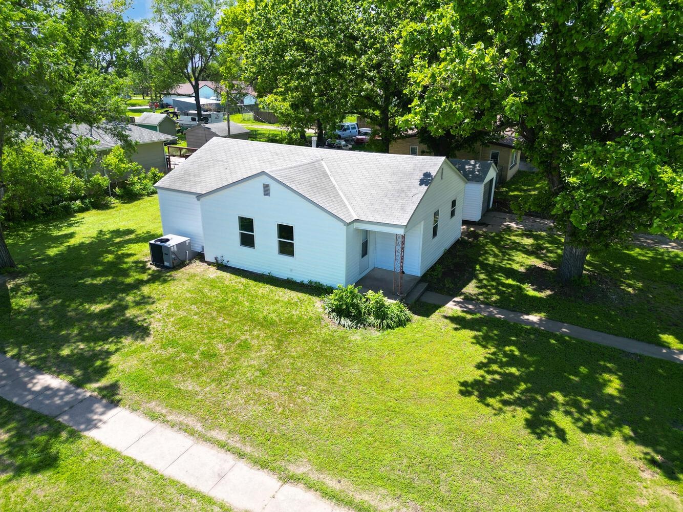 203 W 2nd St, Udall, Kansas image 2