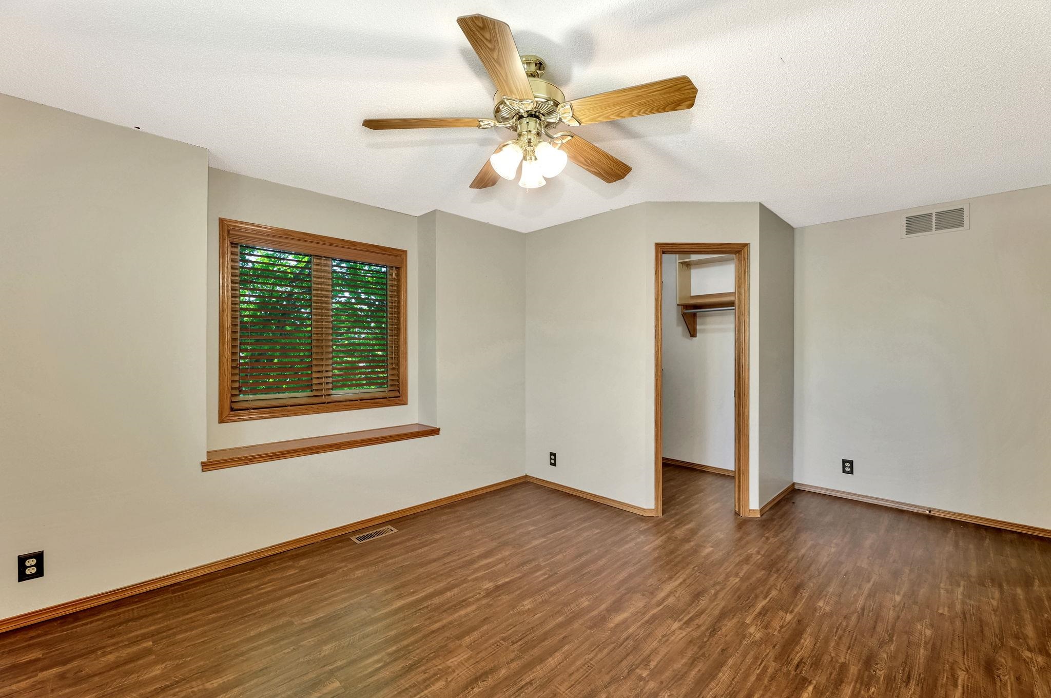 10010 W Britton St, Wichita, Kansas image 27