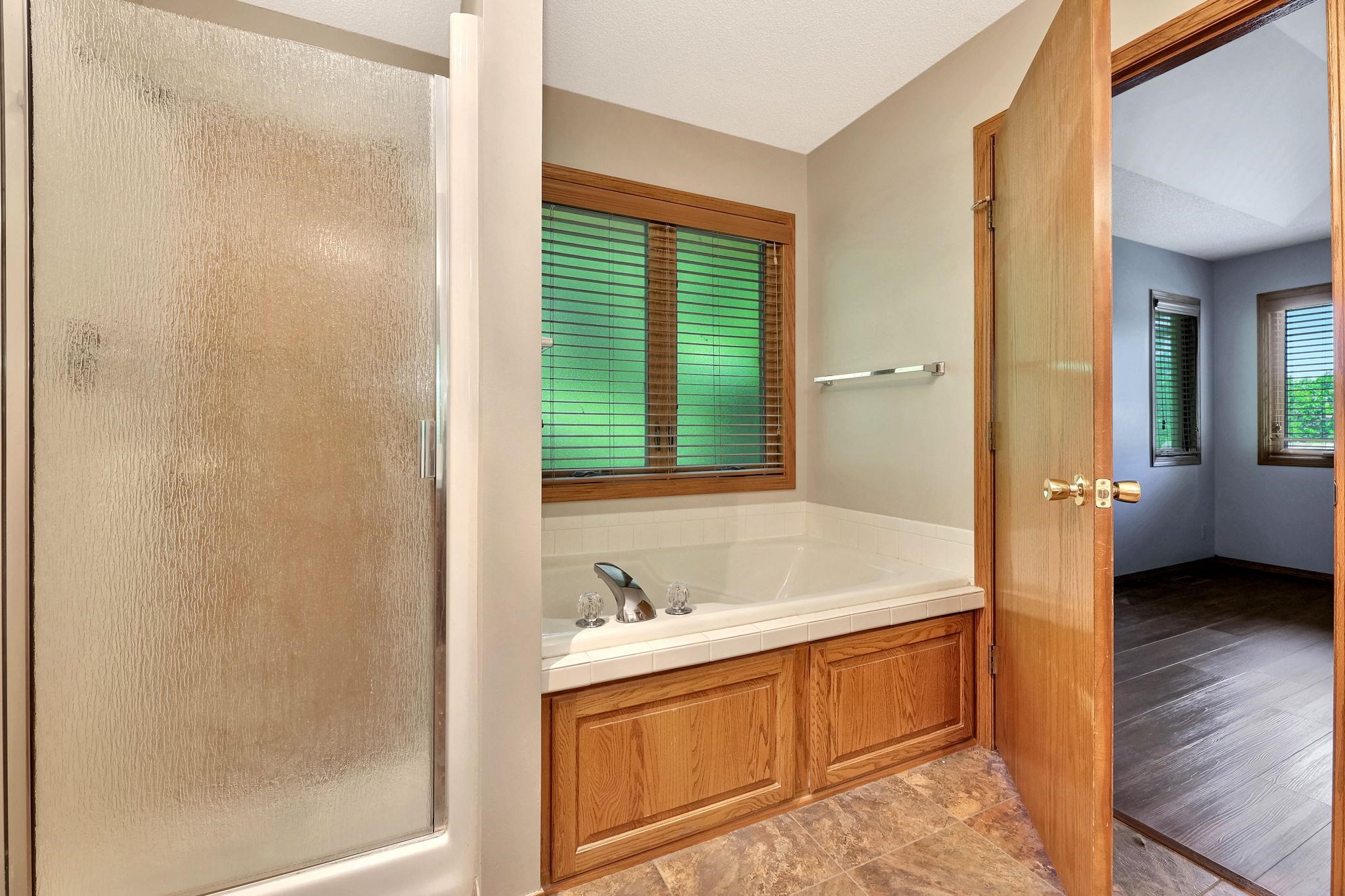 10010 W Britton St, Wichita, Kansas image 32