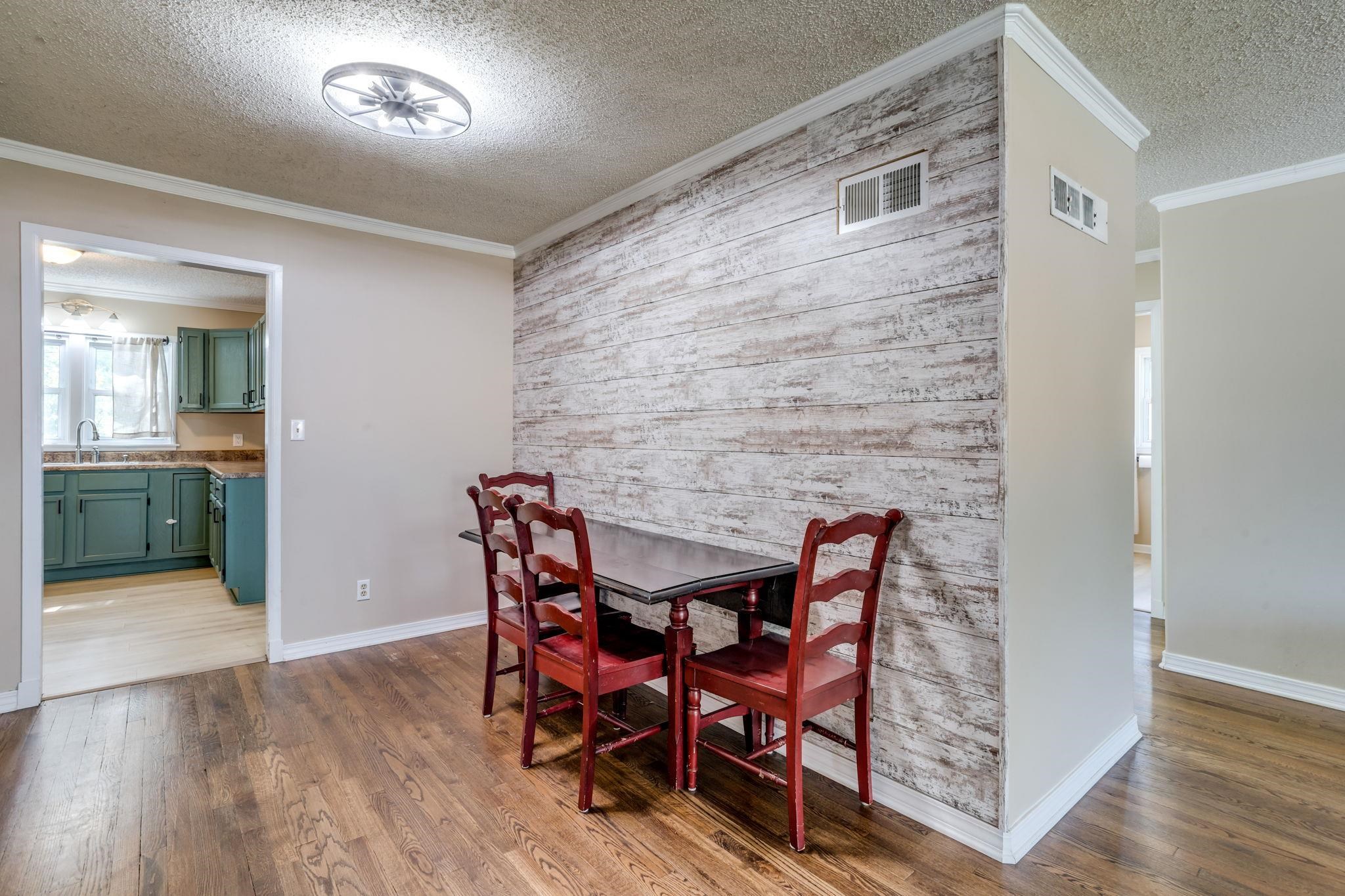 4712 S Greenwood St, Wichita, Virginia image 9