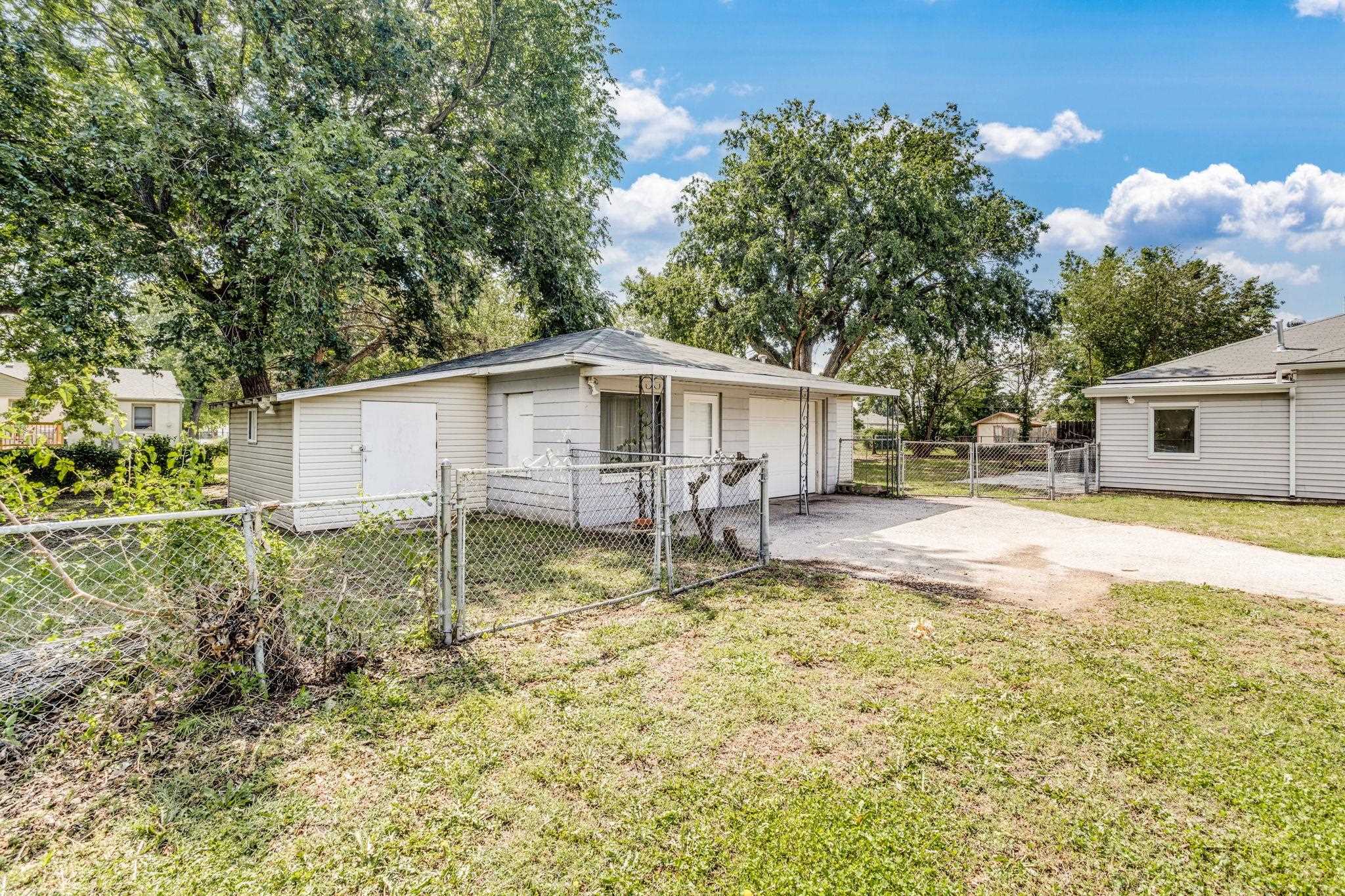 4712 S Greenwood St, Wichita, Virginia image 34