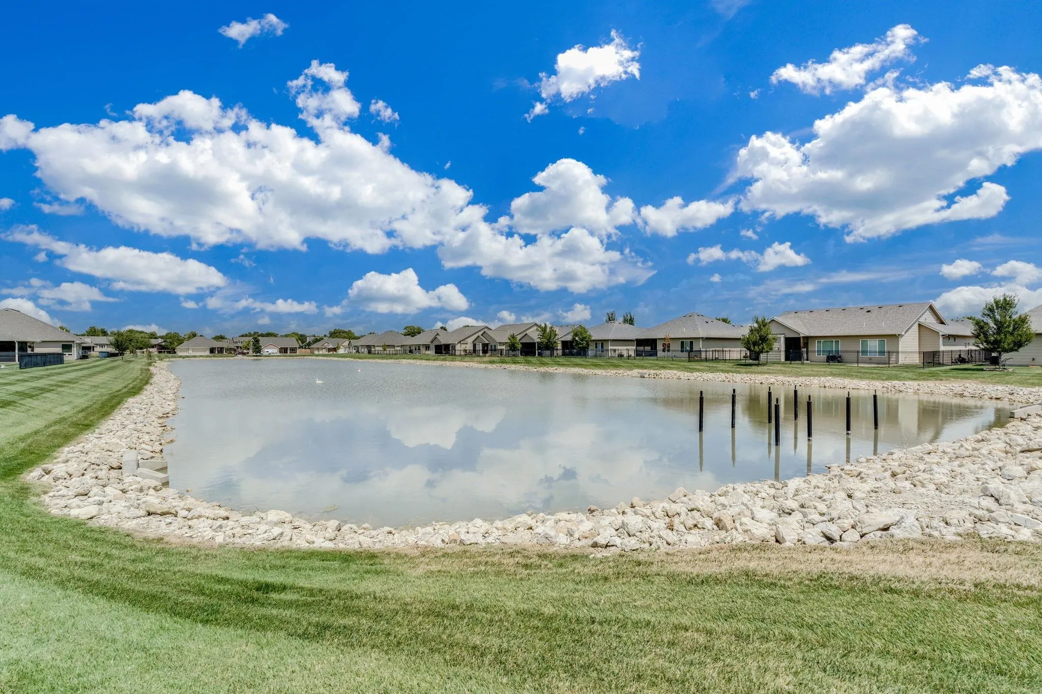 Wichita, Kansas 67235, United States, 3 Bedrooms Bedrooms, ,3 BathroomsBathrooms,Residential,Pending,213794