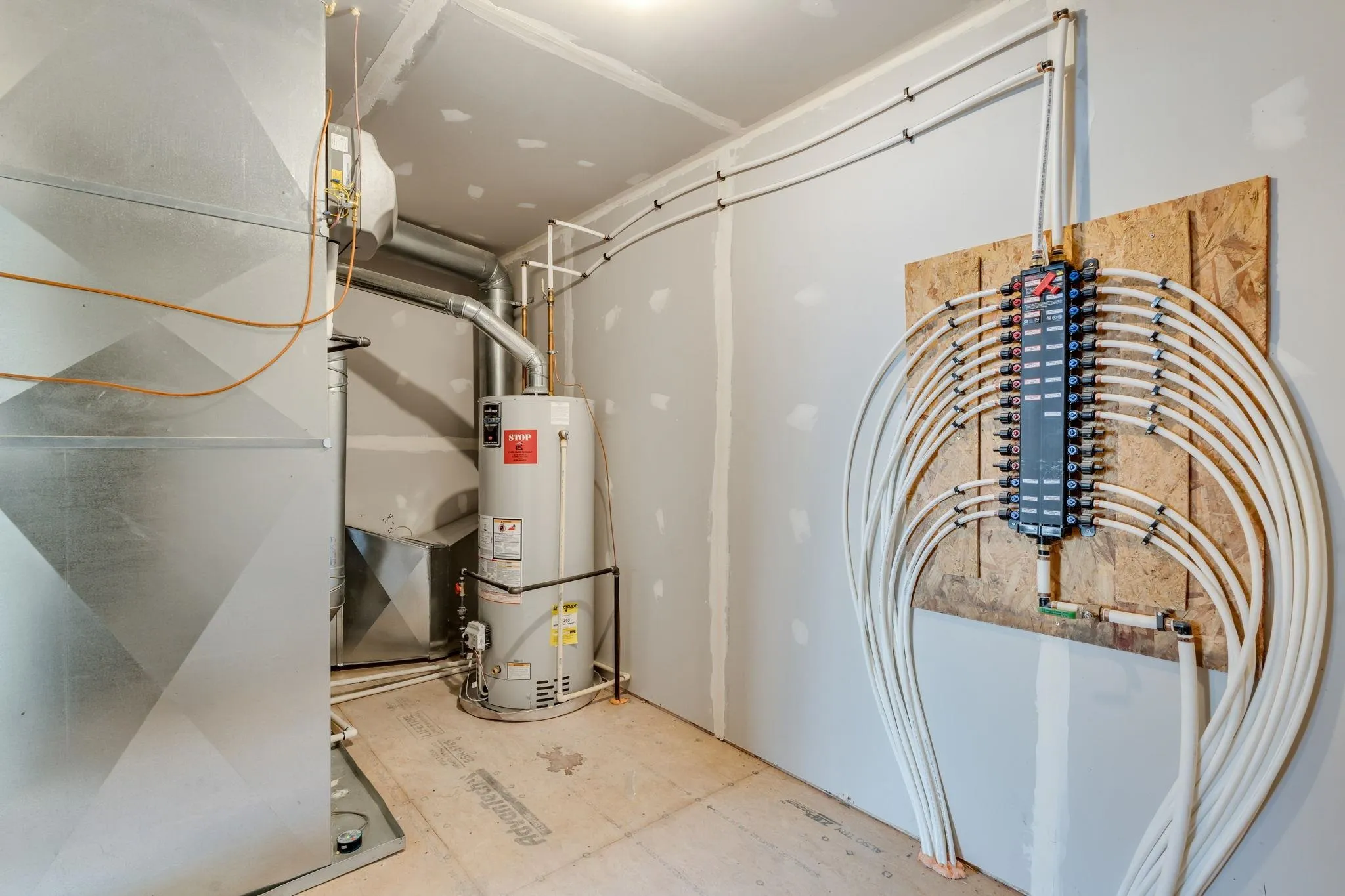 Wichita, Kansas 67235, United States, 3 Bedrooms Bedrooms, ,3 BathroomsBathrooms,Residential,Pending,213794