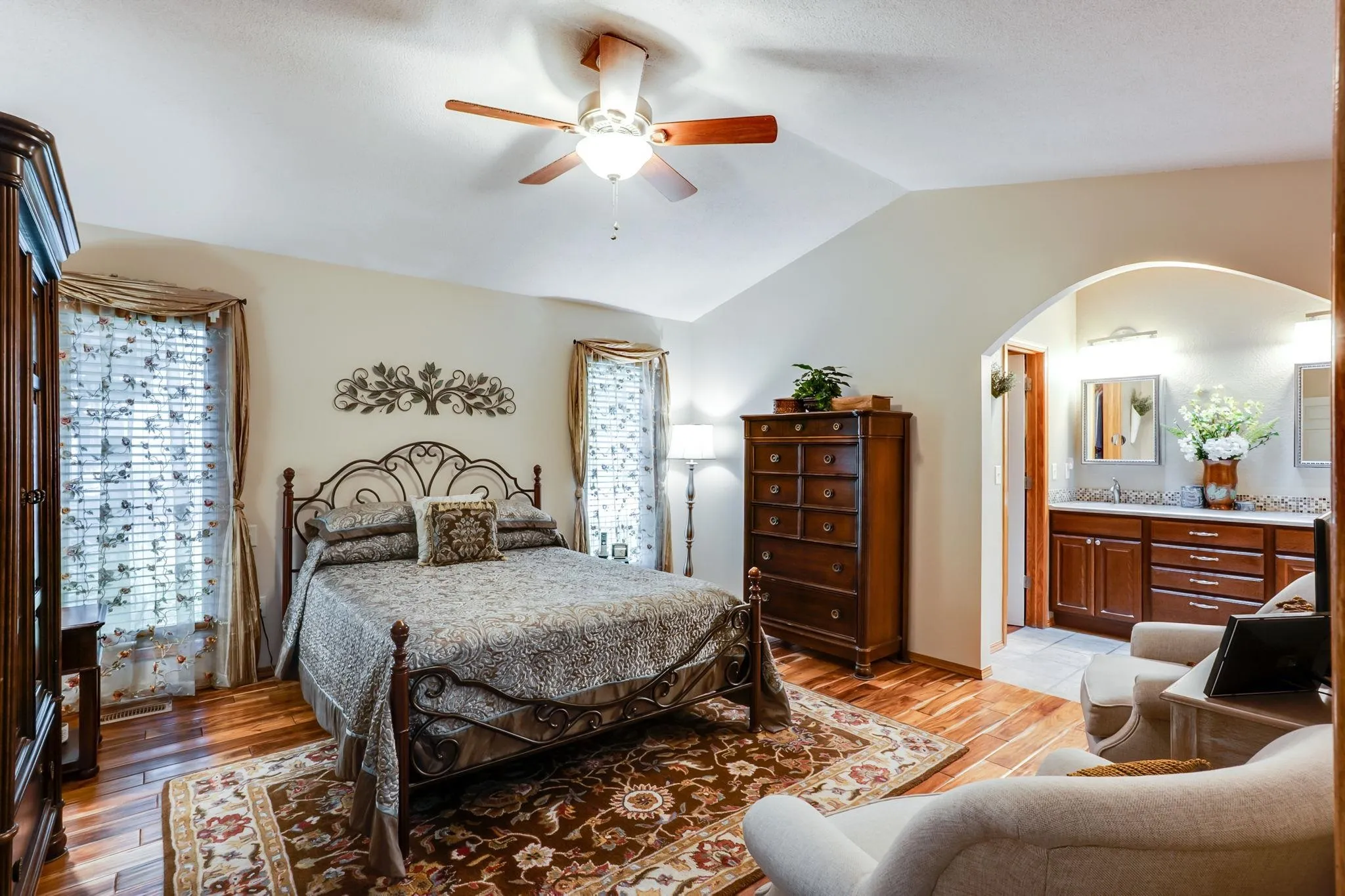 Derby, Kansas 67037, United States, 5 Bedrooms Bedrooms, ,3 BathroomsBathrooms,Residential,Active,221115