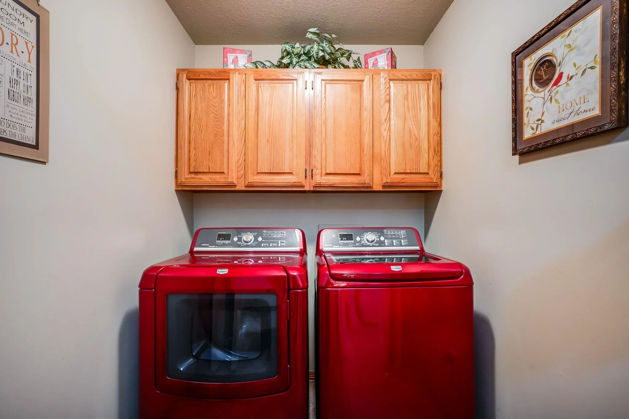 Derby, Kansas 67037, United States, 5 Bedrooms Bedrooms, ,3 BathroomsBathrooms,Residential,Active,221115