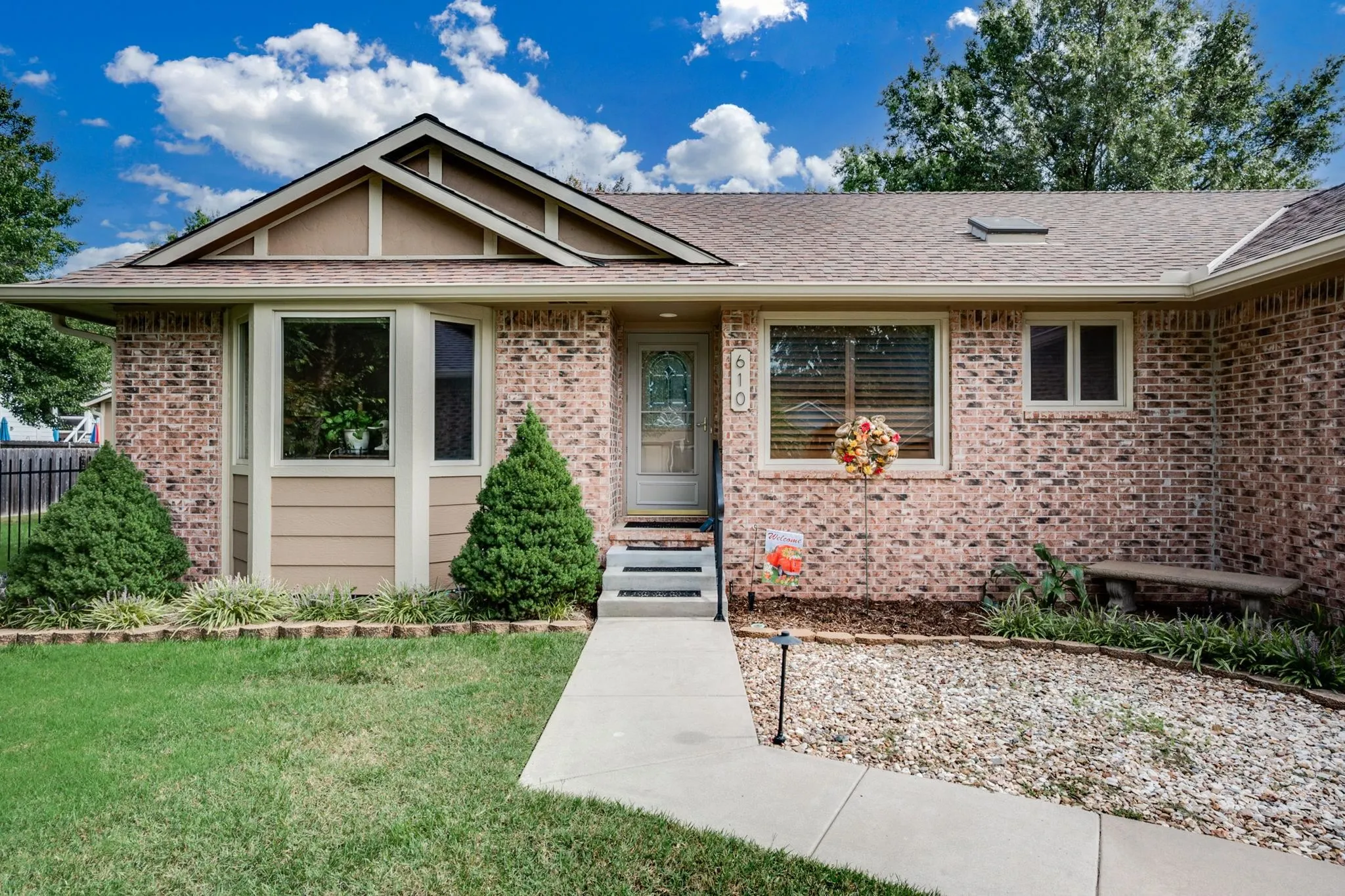 Derby, Kansas 67037, United States, 5 Bedrooms Bedrooms, ,3 BathroomsBathrooms,Residential,Active,221115