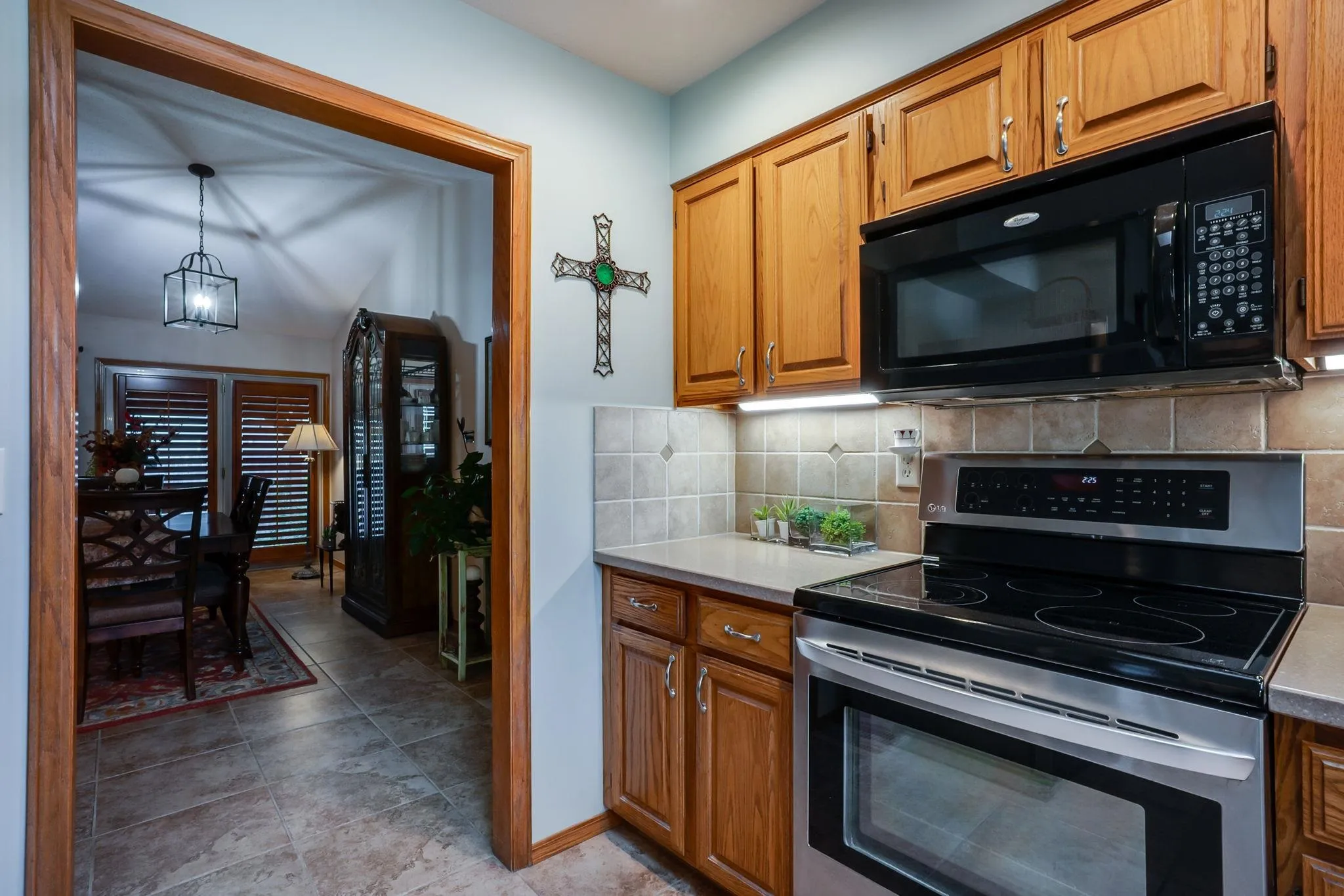 Derby, Kansas 67037, United States, 5 Bedrooms Bedrooms, ,3 BathroomsBathrooms,Residential,Active,221115