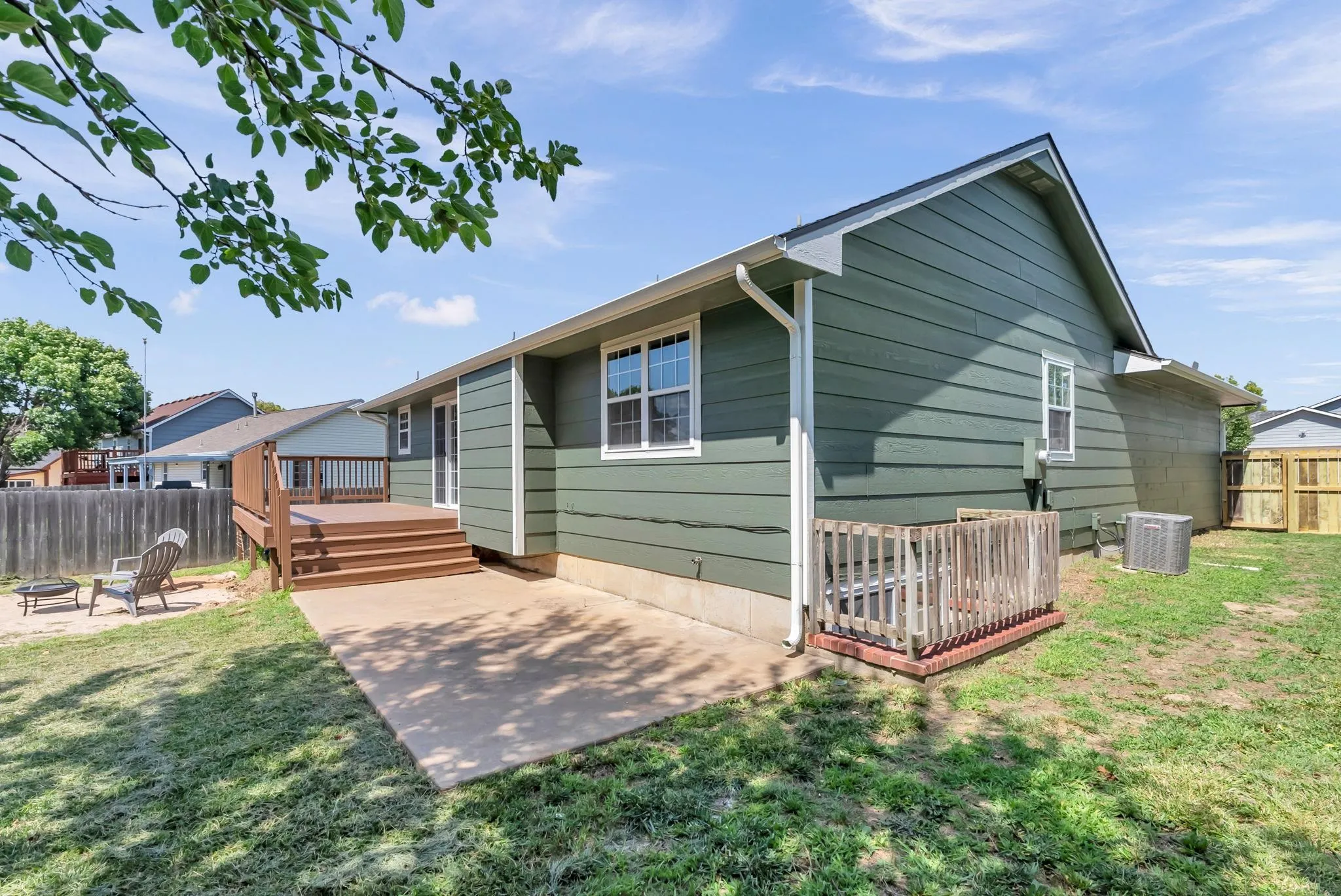 Wichita, Kansas 67207, United States, 4 Bedrooms Bedrooms, ,3 BathroomsBathrooms,Residential,Active,165393