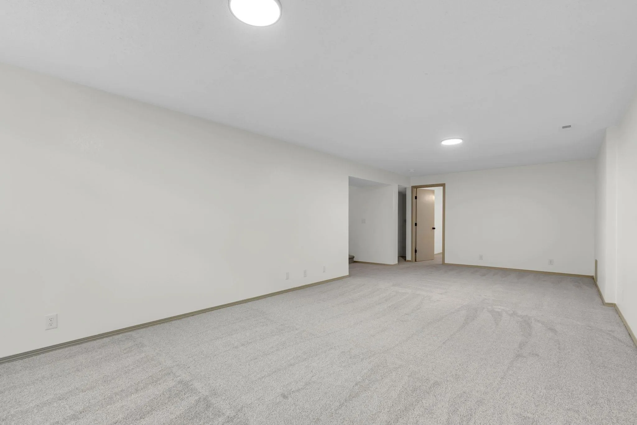 Wichita, Kansas 67207, United States, 4 Bedrooms Bedrooms, ,3 BathroomsBathrooms,Residential,Active,165393