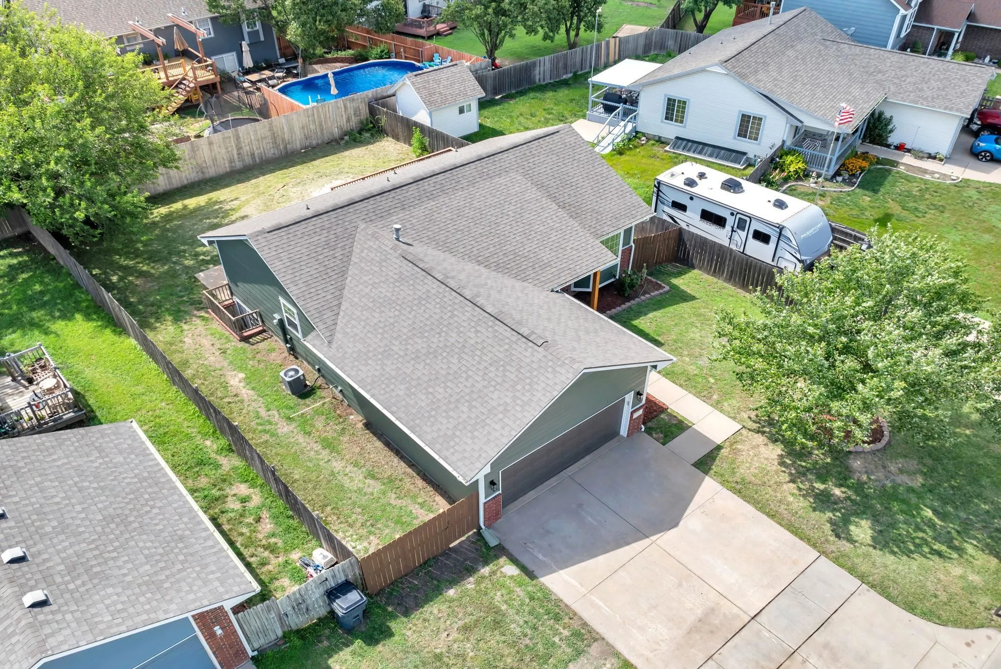 Wichita, Kansas 67207, United States, 4 Bedrooms Bedrooms, ,3 BathroomsBathrooms,Residential,Active,165393