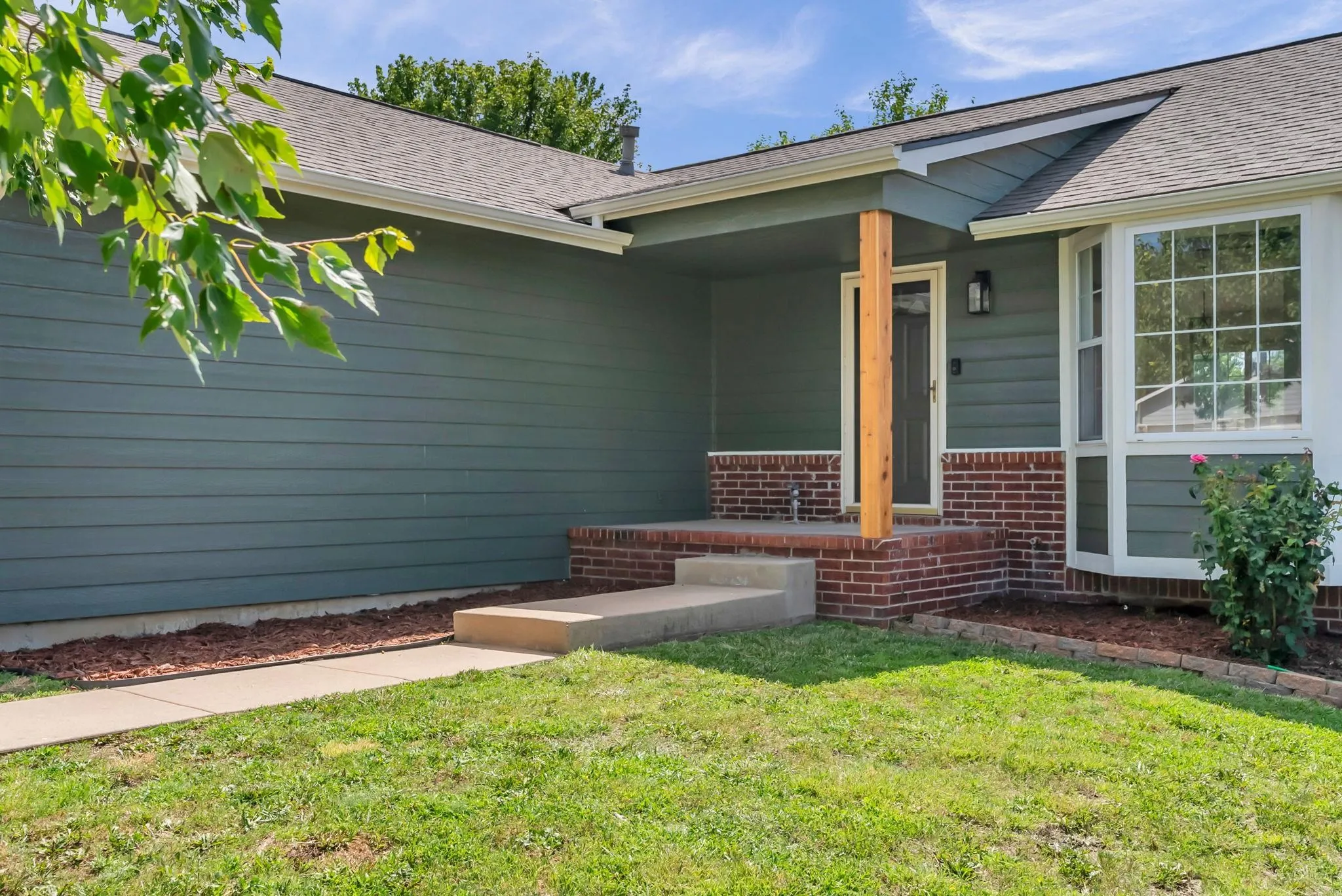 Wichita, Kansas 67207, United States, 4 Bedrooms Bedrooms, ,3 BathroomsBathrooms,Residential,Active,165393